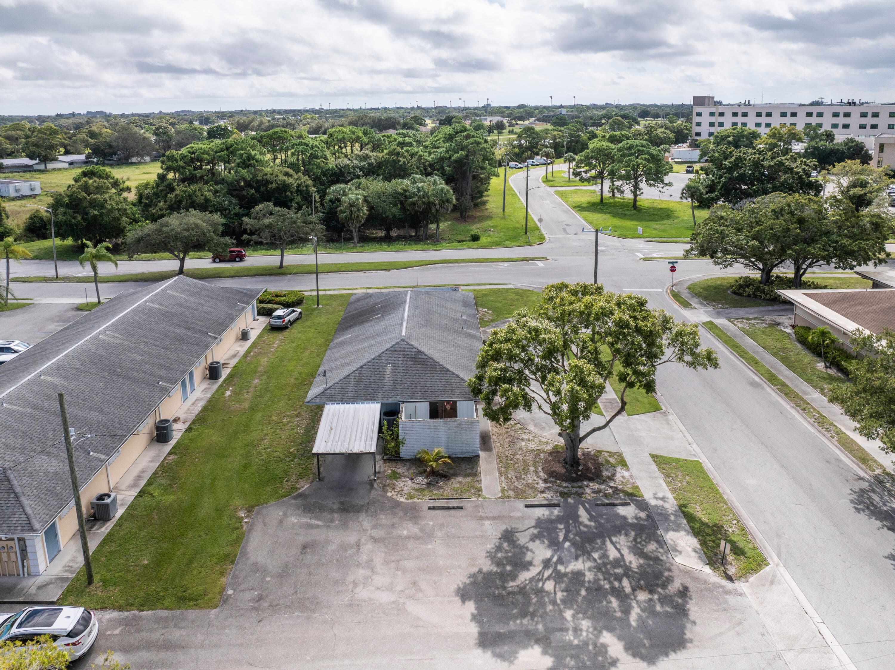 1900 Nebraska Avenue, Fort Pierce, FL 34950 — photo 5 of 29