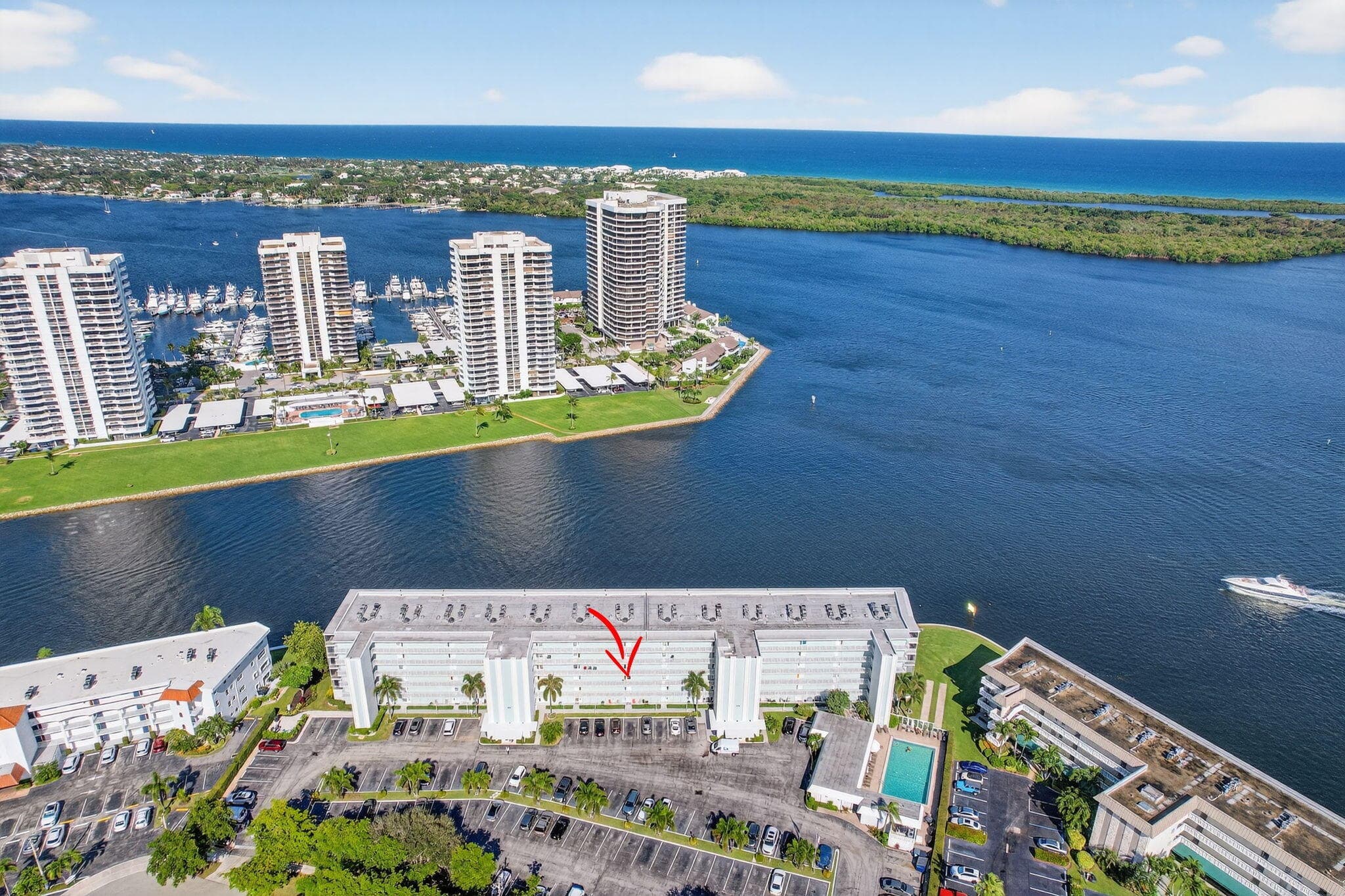36 Yacht Club Drive 307, North Palm Beach, FL 33408 — photo 35 of 40