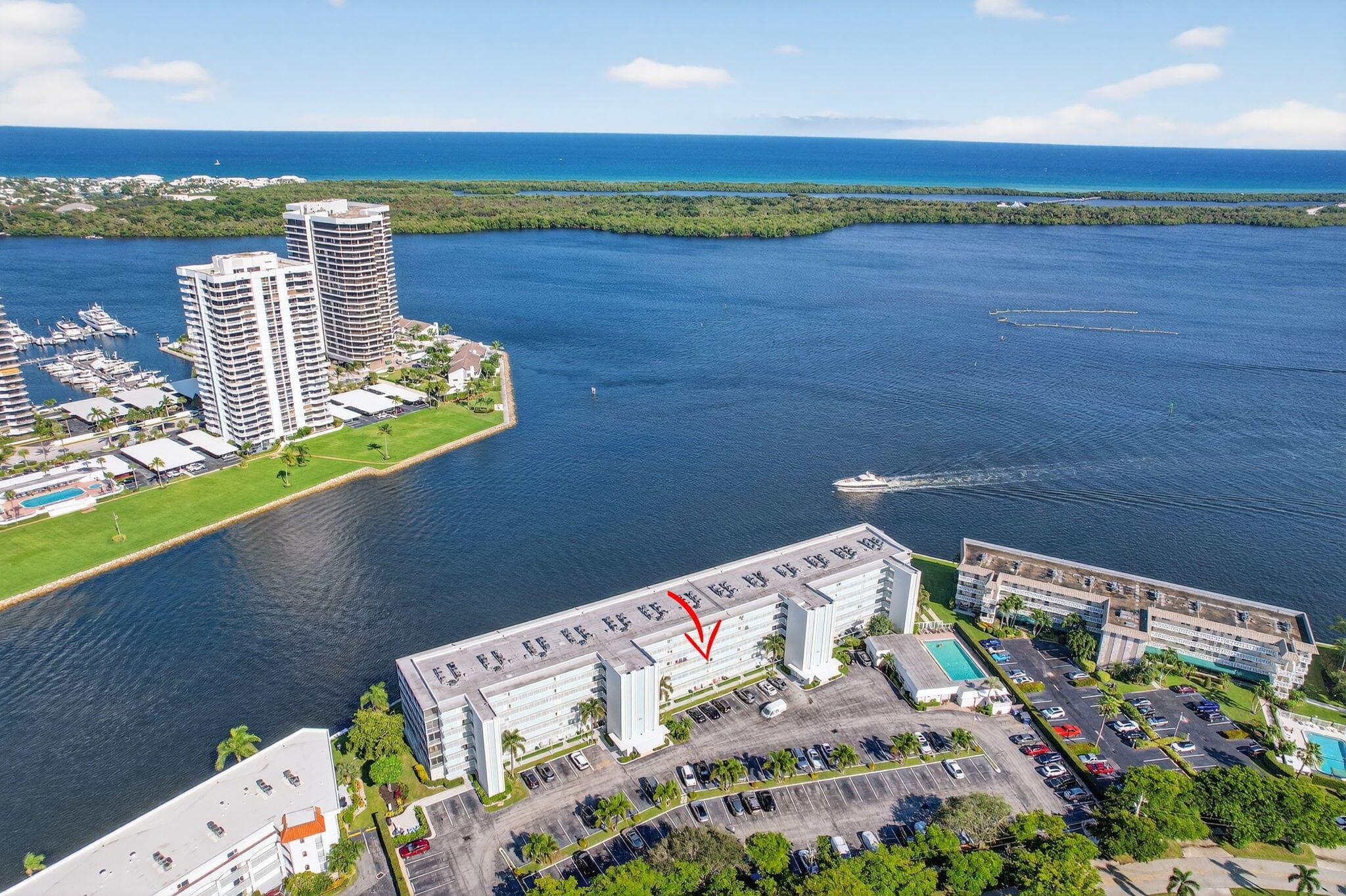 36 Yacht Club Drive 307, North Palm Beach, FL 33408 — photo 36 of 40