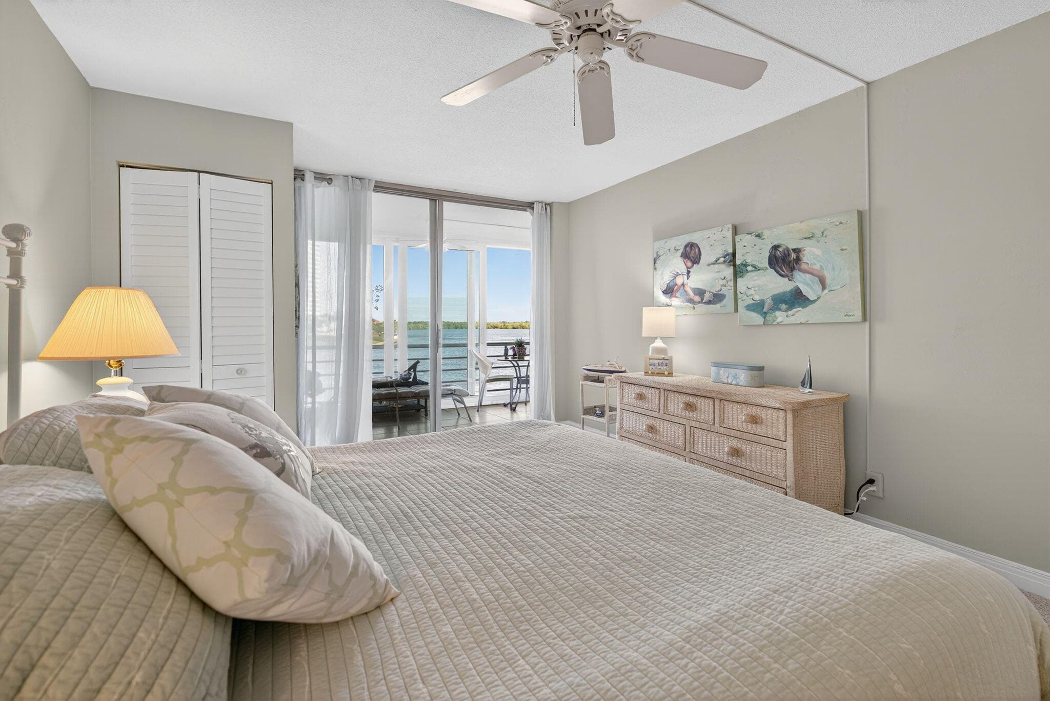 36 Yacht Club Drive 307, North Palm Beach, FL 33408 — photo 14 of 40