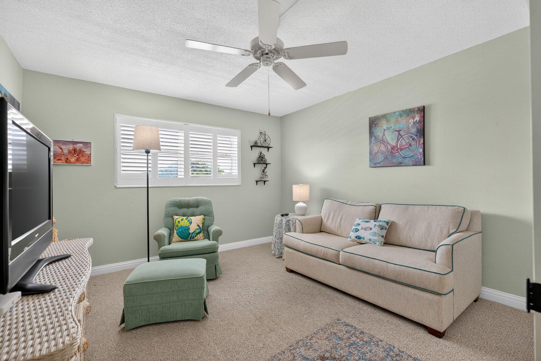 36 Yacht Club Drive 307, North Palm Beach, FL 33408 — photo 18 of 40