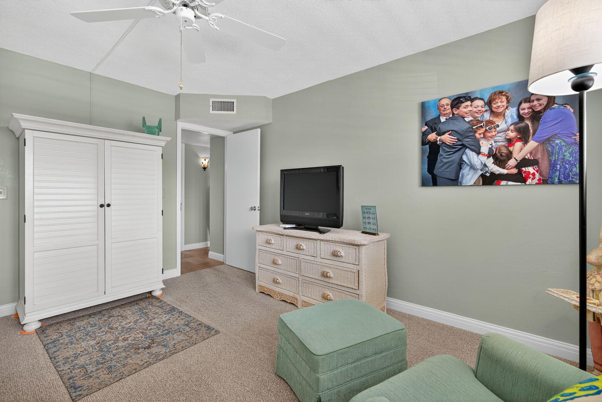 36 Yacht Club Drive 307, North Palm Beach, FL 33408 — photo 19 of 40