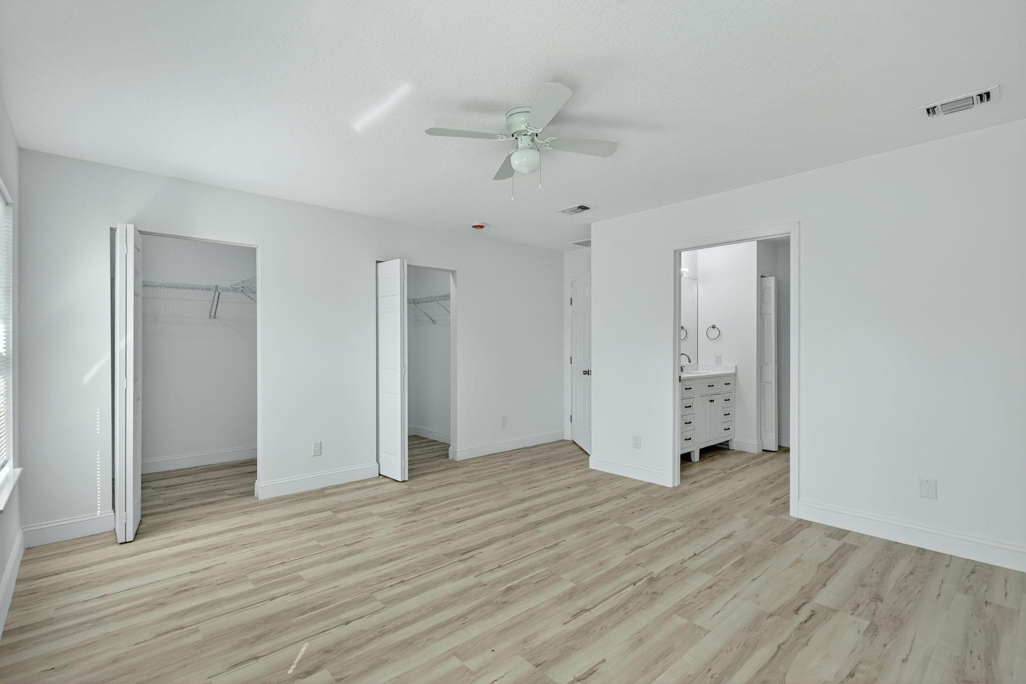 2205 S 33rd S Street, Fort Pierce, FL 34947 — photo 12 of 22
