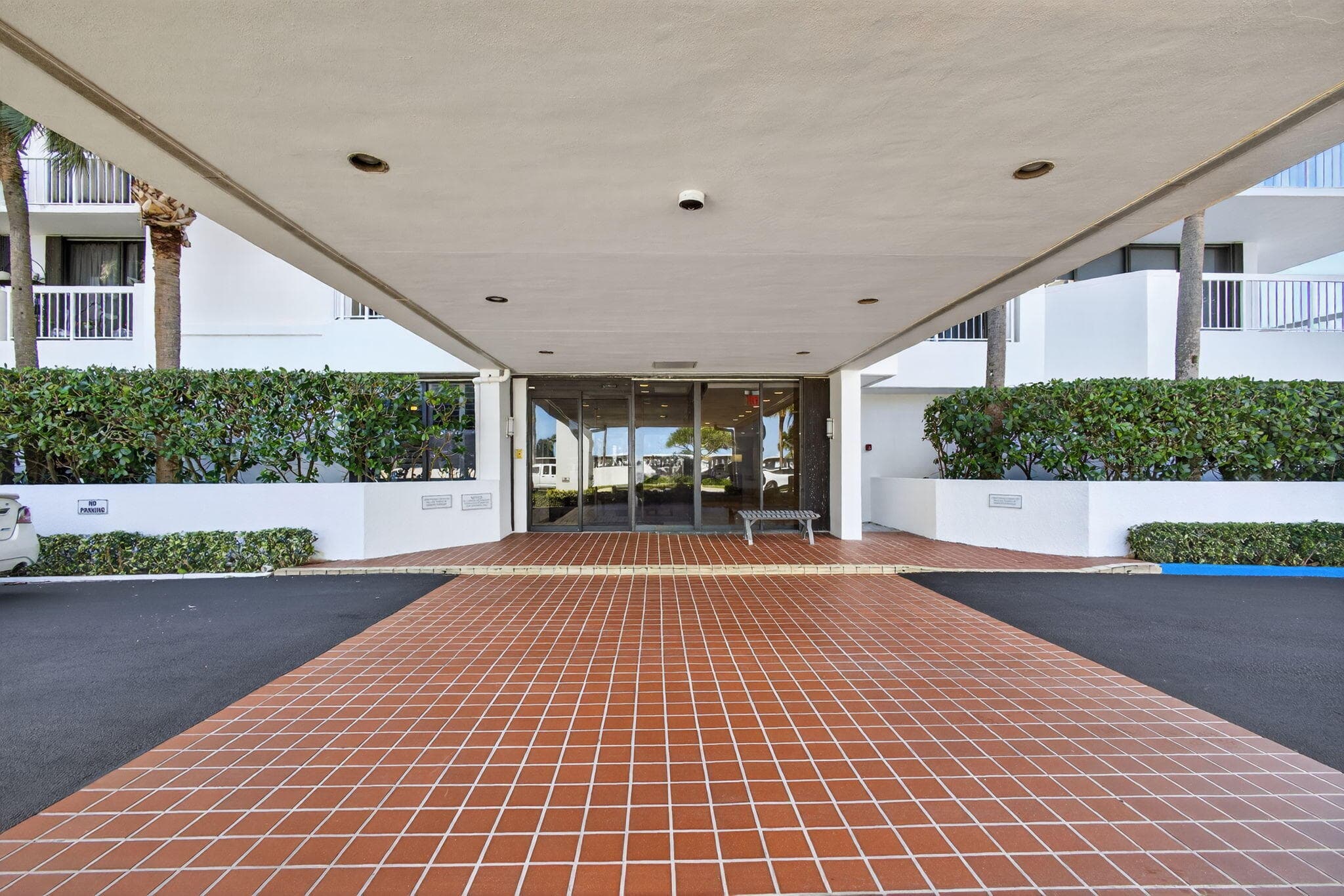 115 Lakeshore Drive 746, North Palm Beach, FL 33408 — photo 33 of 49