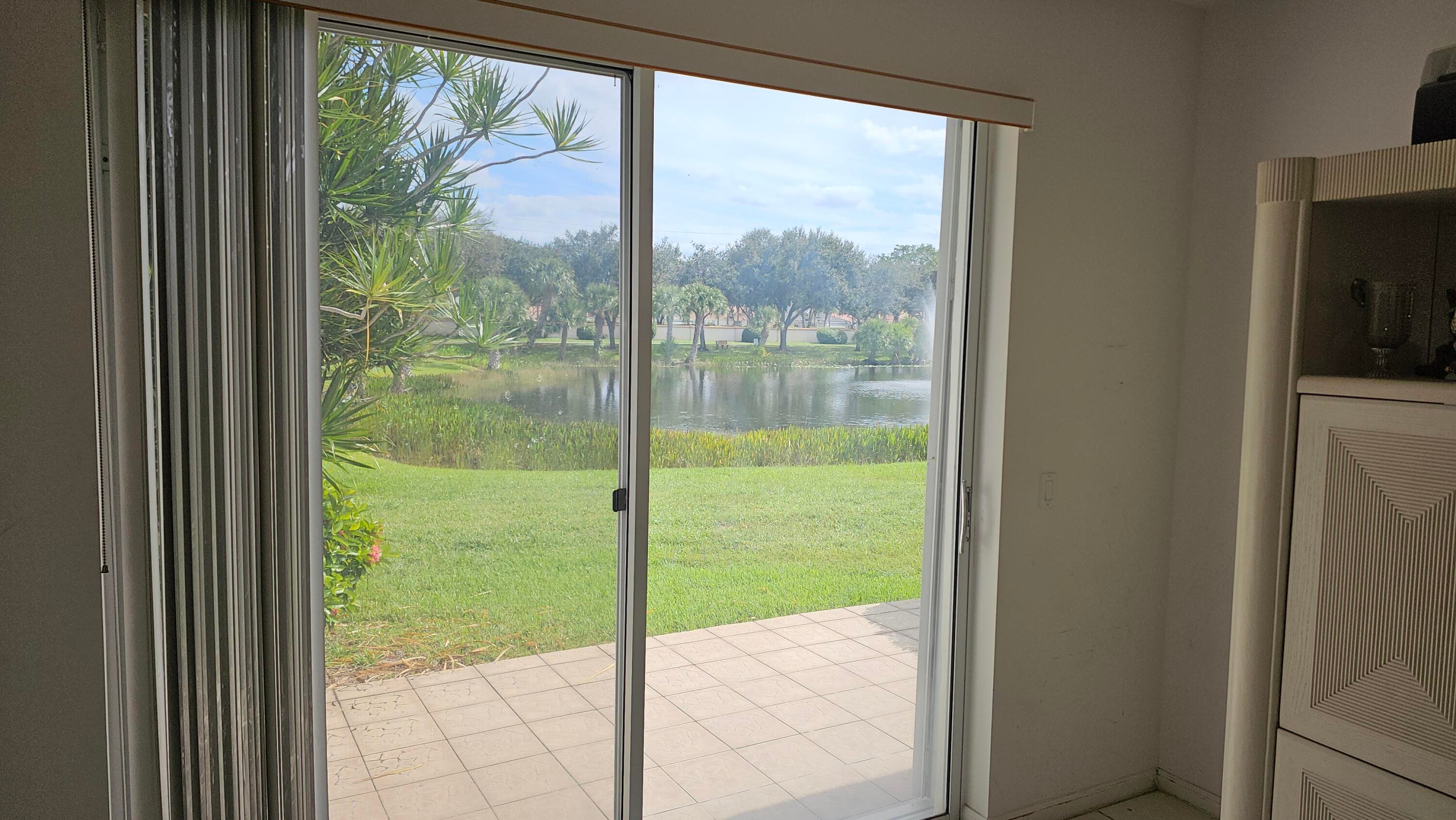 9628 Crescent View Drive N, Boynton Beach, FL 33437 — photo 7 of 40