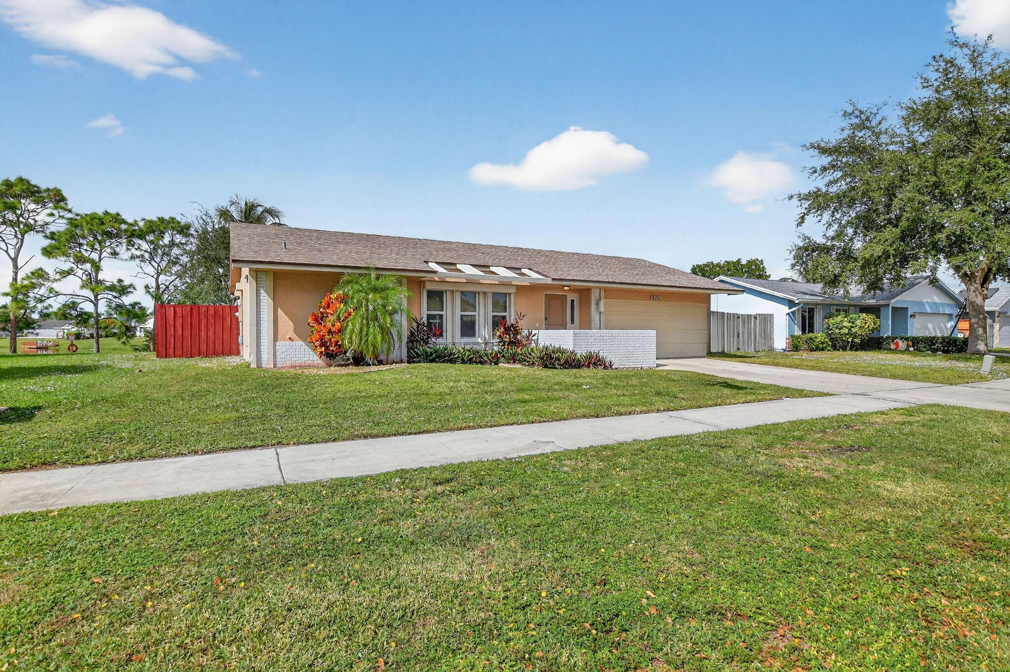 1273 SW 25th Avenue, Deerfield Beach, FL 33442 — photo 38 of 51