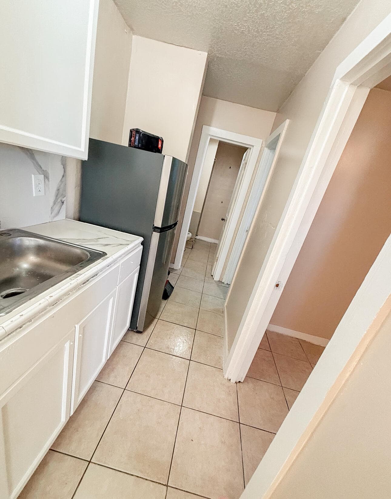 433 N 9th N Street, Fort Pierce, FL 34950 — photo 3 of 15