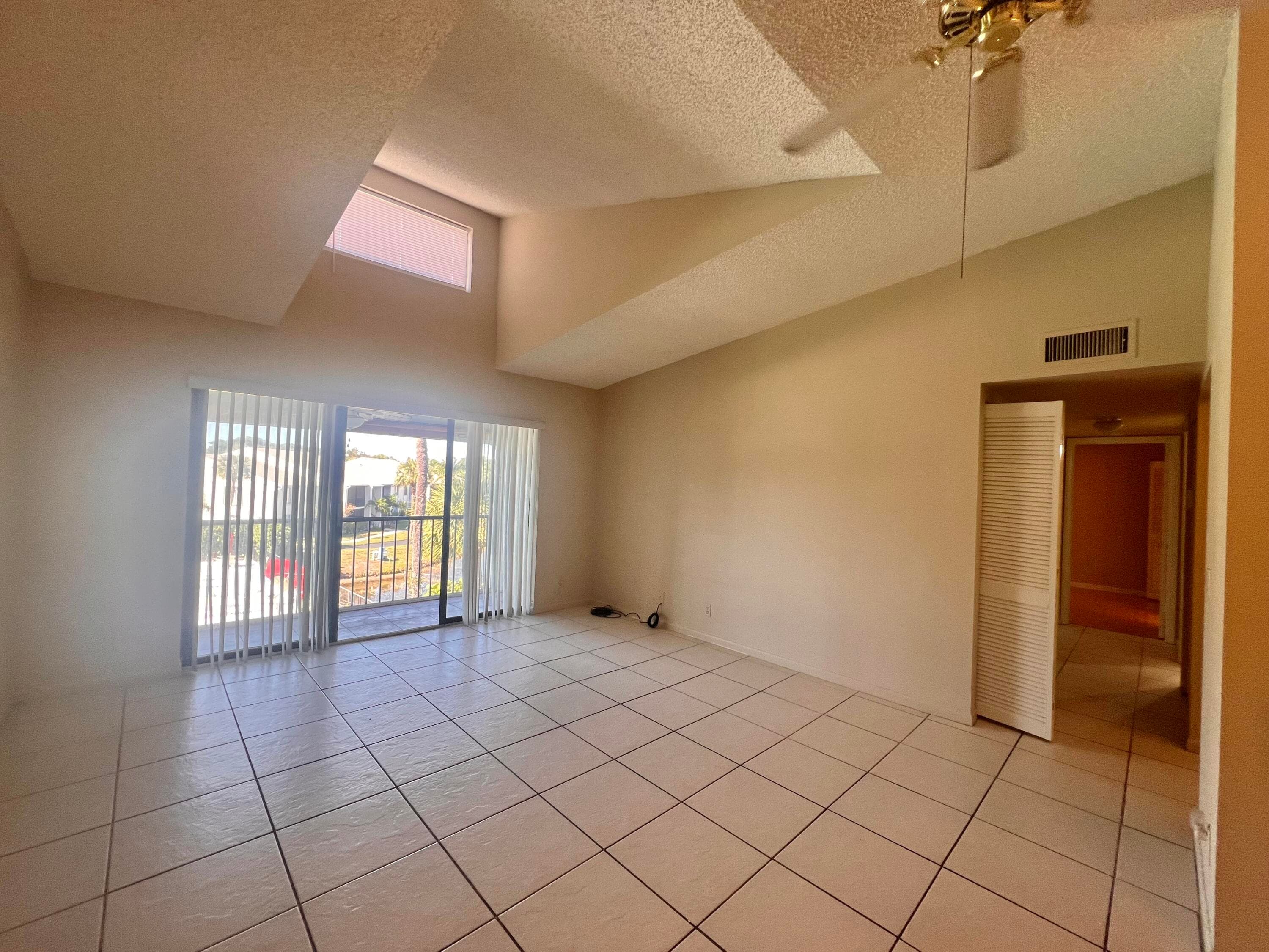 1111 Green Pine Boulevard C3, West Palm Beach, FL 33409 — photo 6 of 32