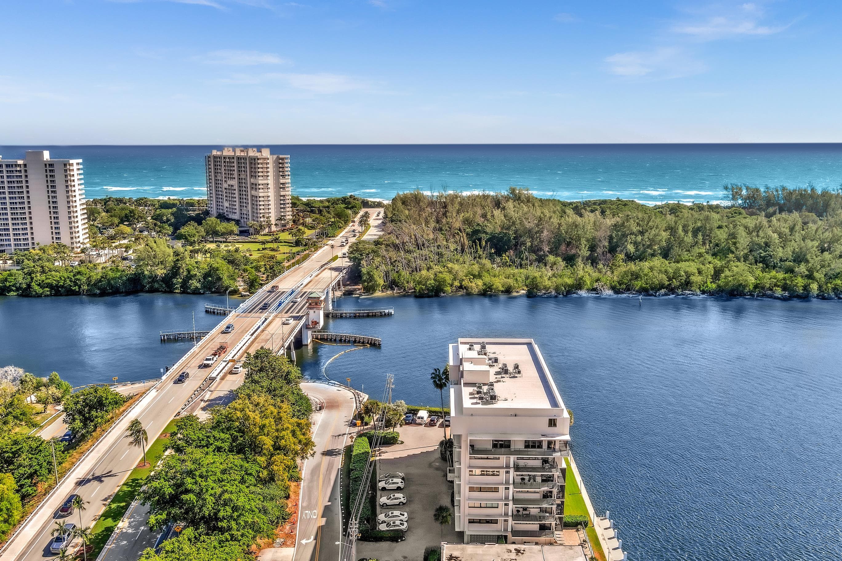 900 NE Spanish River Boulevard 4e, Boca Raton, FL 33431 — photo 3 of 26