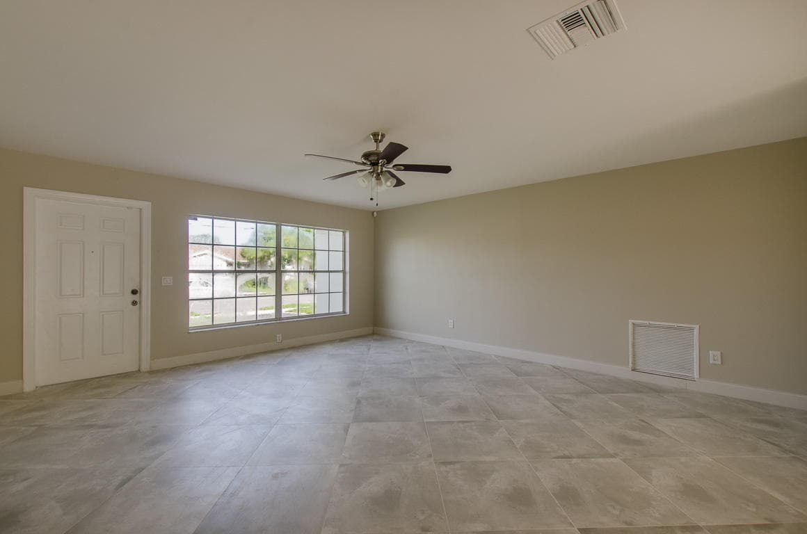 22710 SW 65th Circle, Boca Raton, FL 33428 — photo 10 of 28