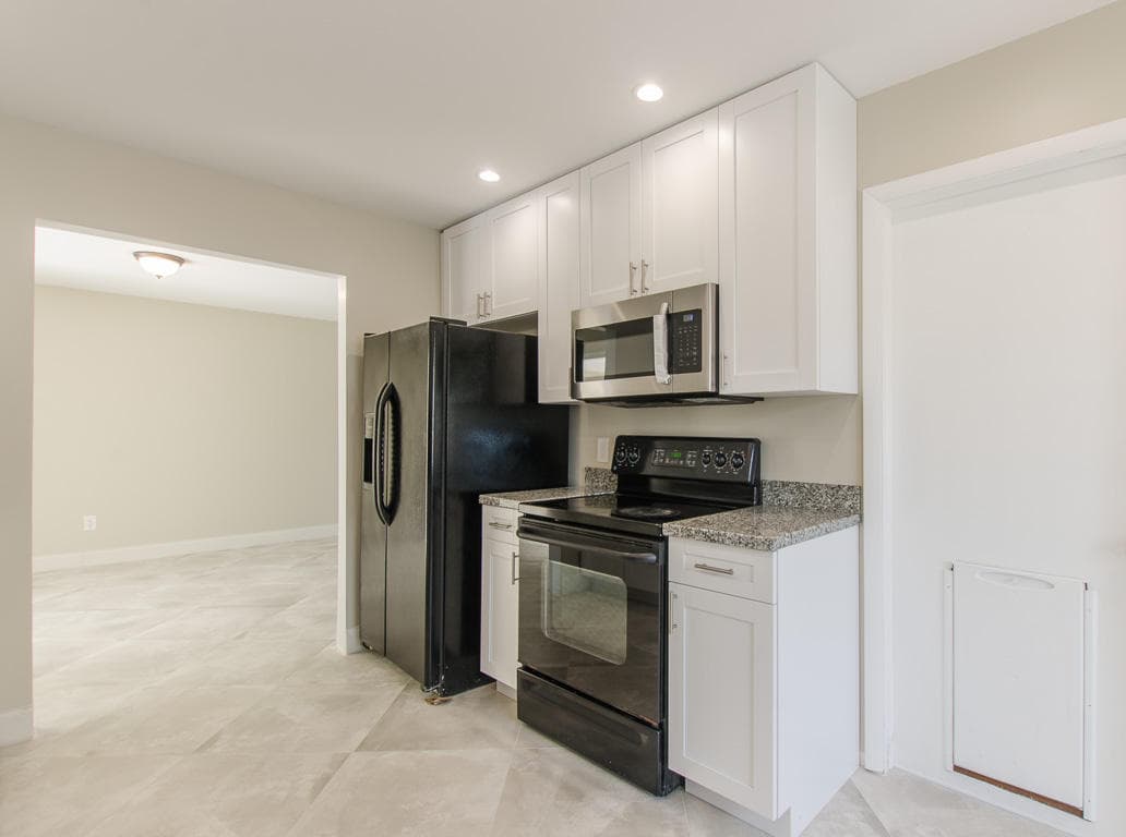 22710 SW 65th Circle, Boca Raton, FL 33428 — photo 13 of 28