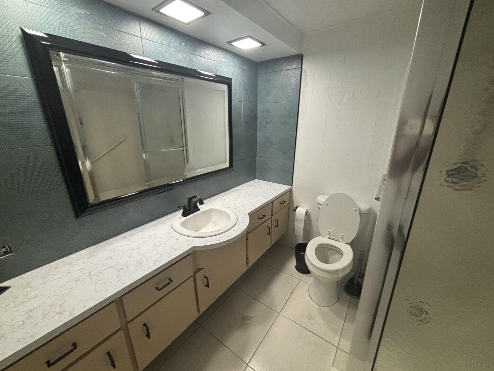 562 NE 47th St, Lot 393, Deerfield Beach, FL 33064 — photo 16 of 26