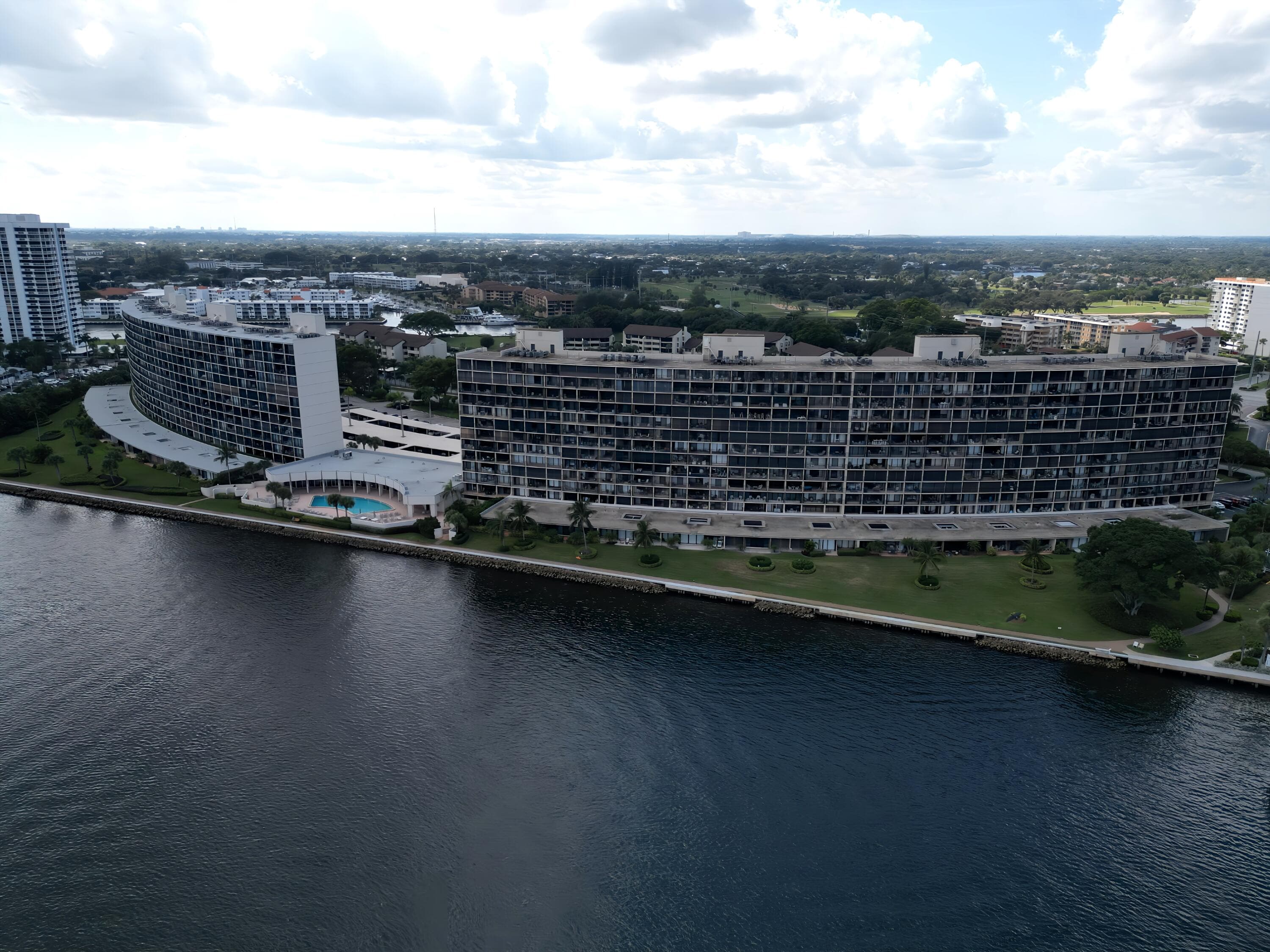 132 Lakeshore Drive 617, North Palm Beach, FL 33408 — photo 35 of 40