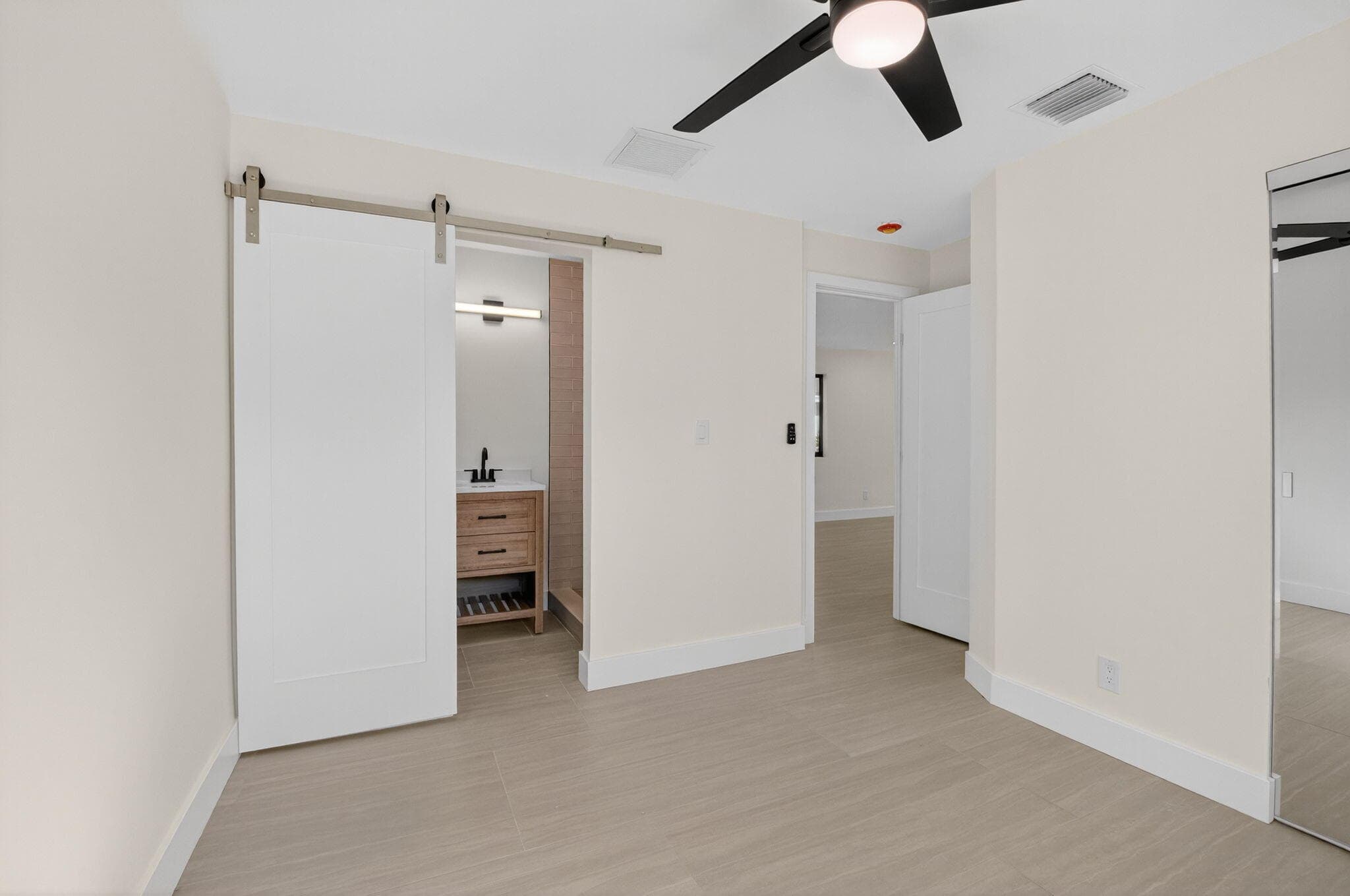 122 SW 9th Avenue, Delray Beach, FL 33444 — photo 20 of 32