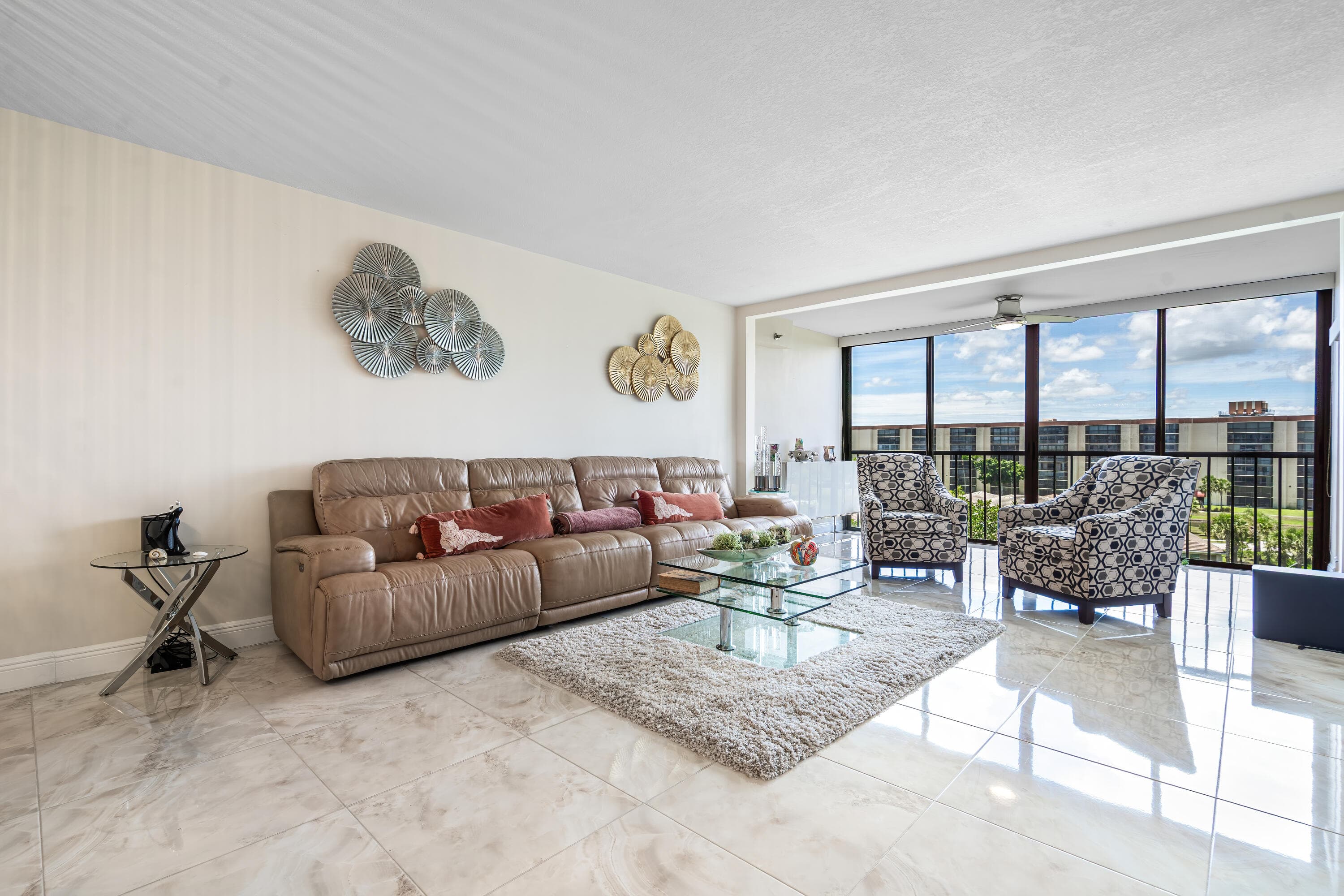 7290 Kinghurst Drive 607, Delray Beach, FL 33446 — photo 14 of 36
