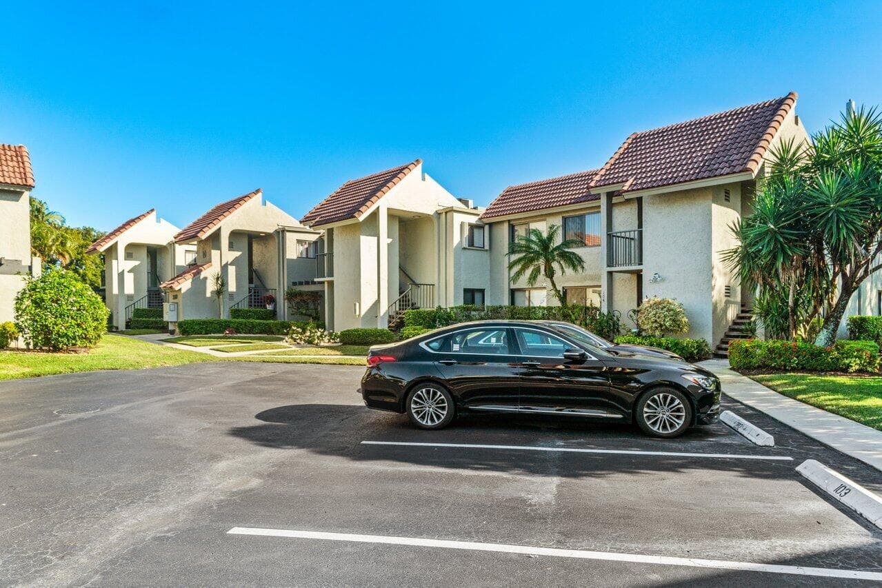 5589 Fairway Park Drive 202, Boynton Beach, FL 33437 — photo 1 of 52