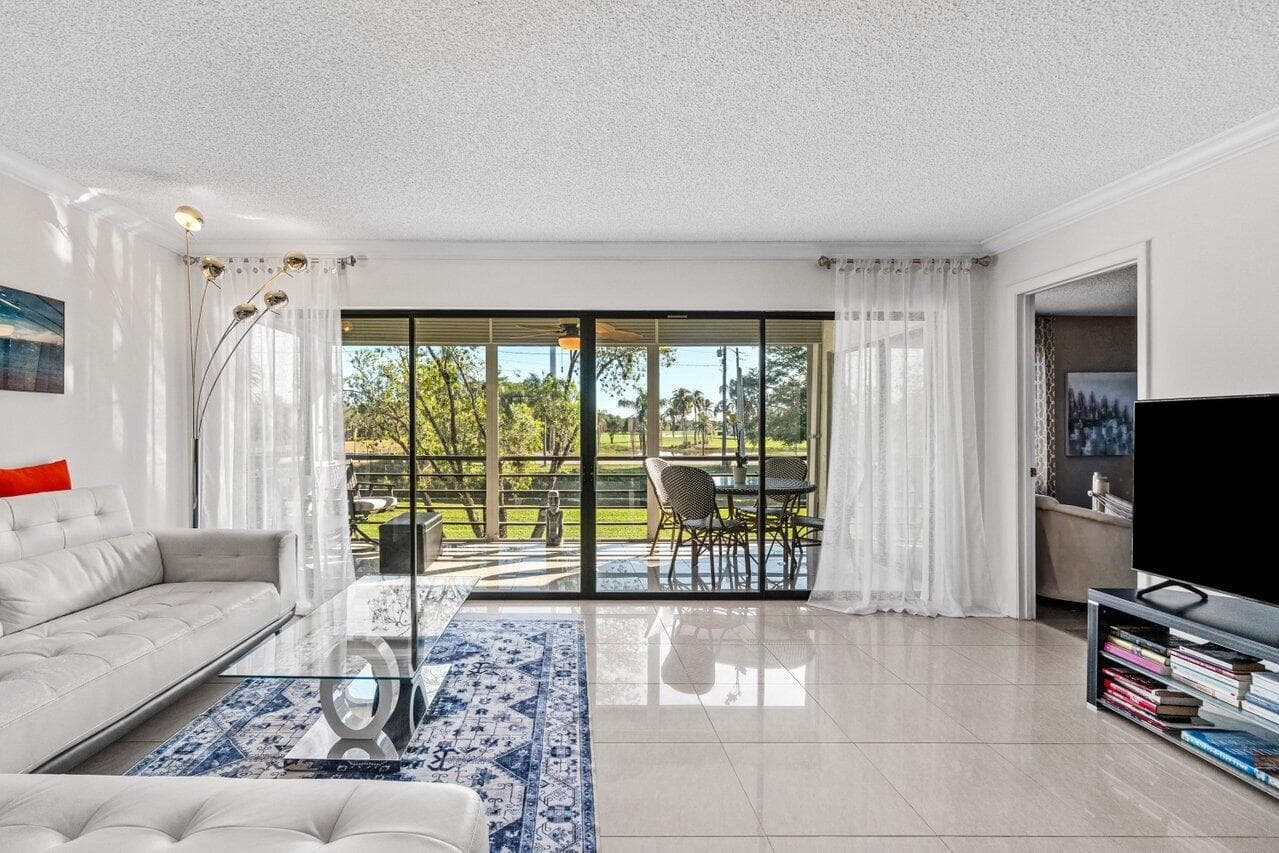 5589 Fairway Park Drive 202, Boynton Beach, FL 33437 — photo 18 of 52
