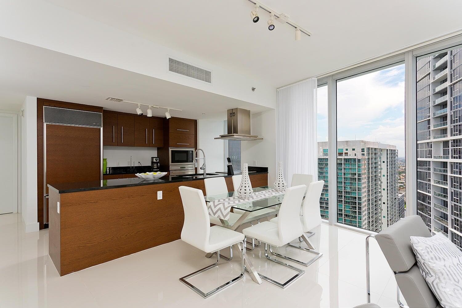 495 Brickell Avenue 4010, Miami, FL 33131 — photo 9 of 55