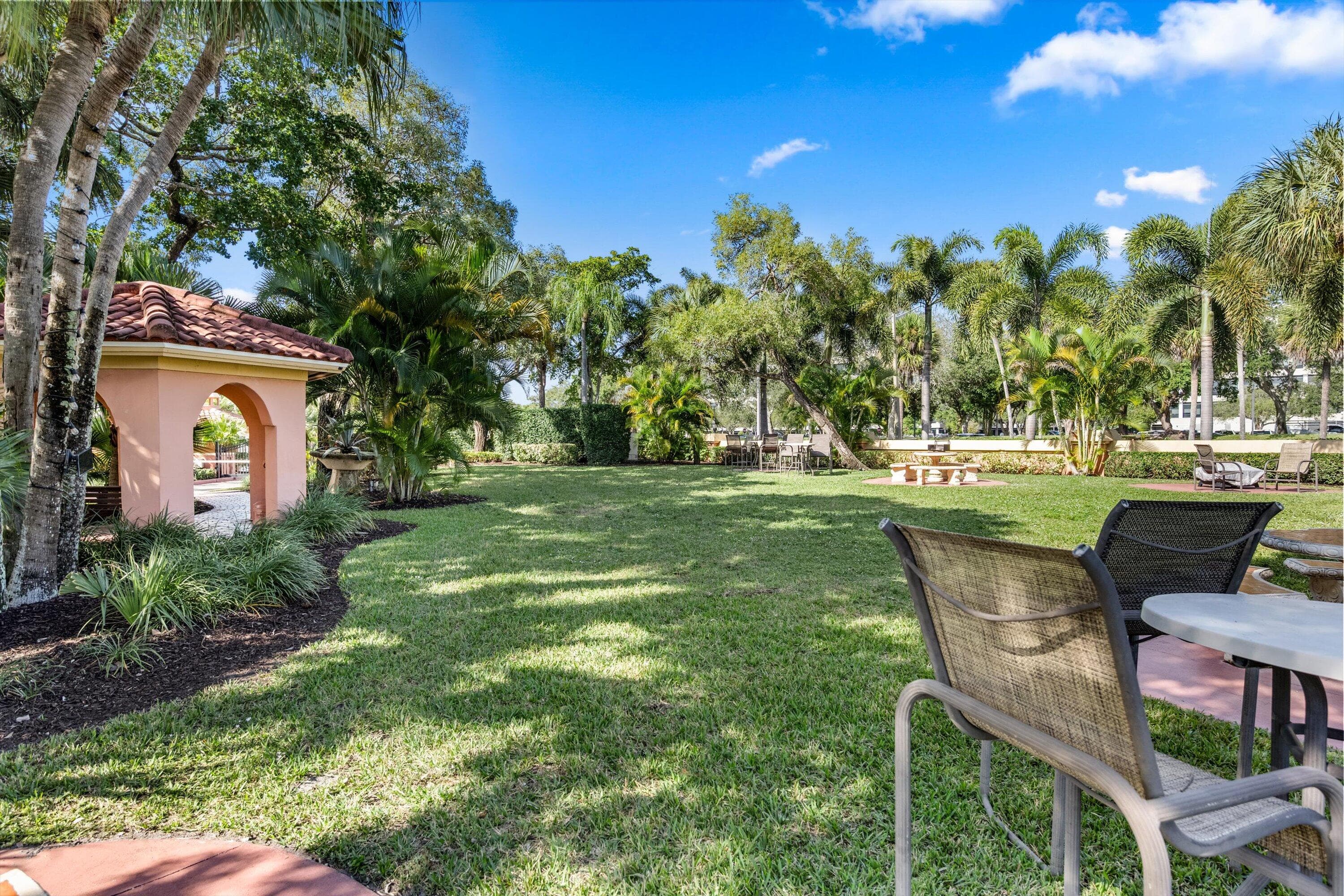 600 Uno Lago Drive 104, Juno Beach, FL 33408 — photo 39 of 48