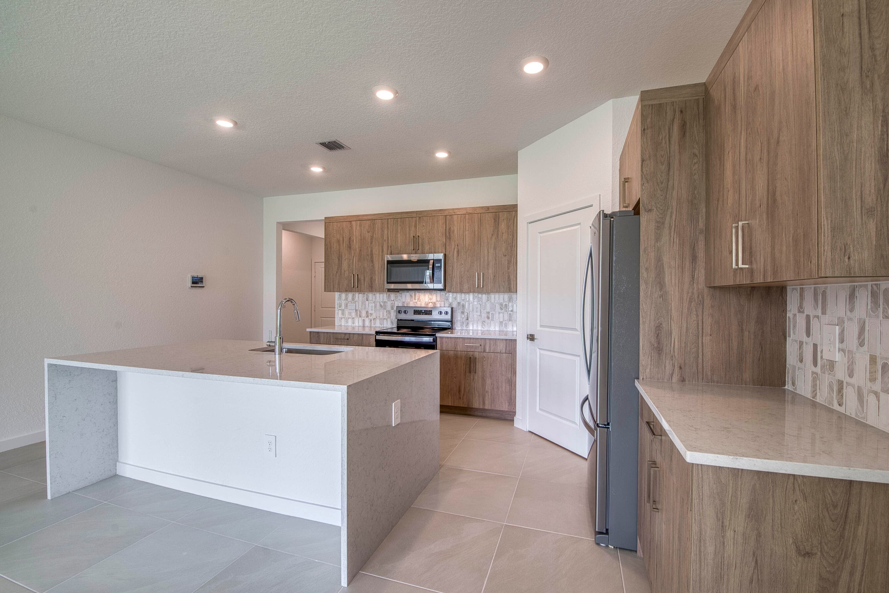 2071 NE Cedar Street, Jensen Beach, FL 34957 — photo 8 of 34