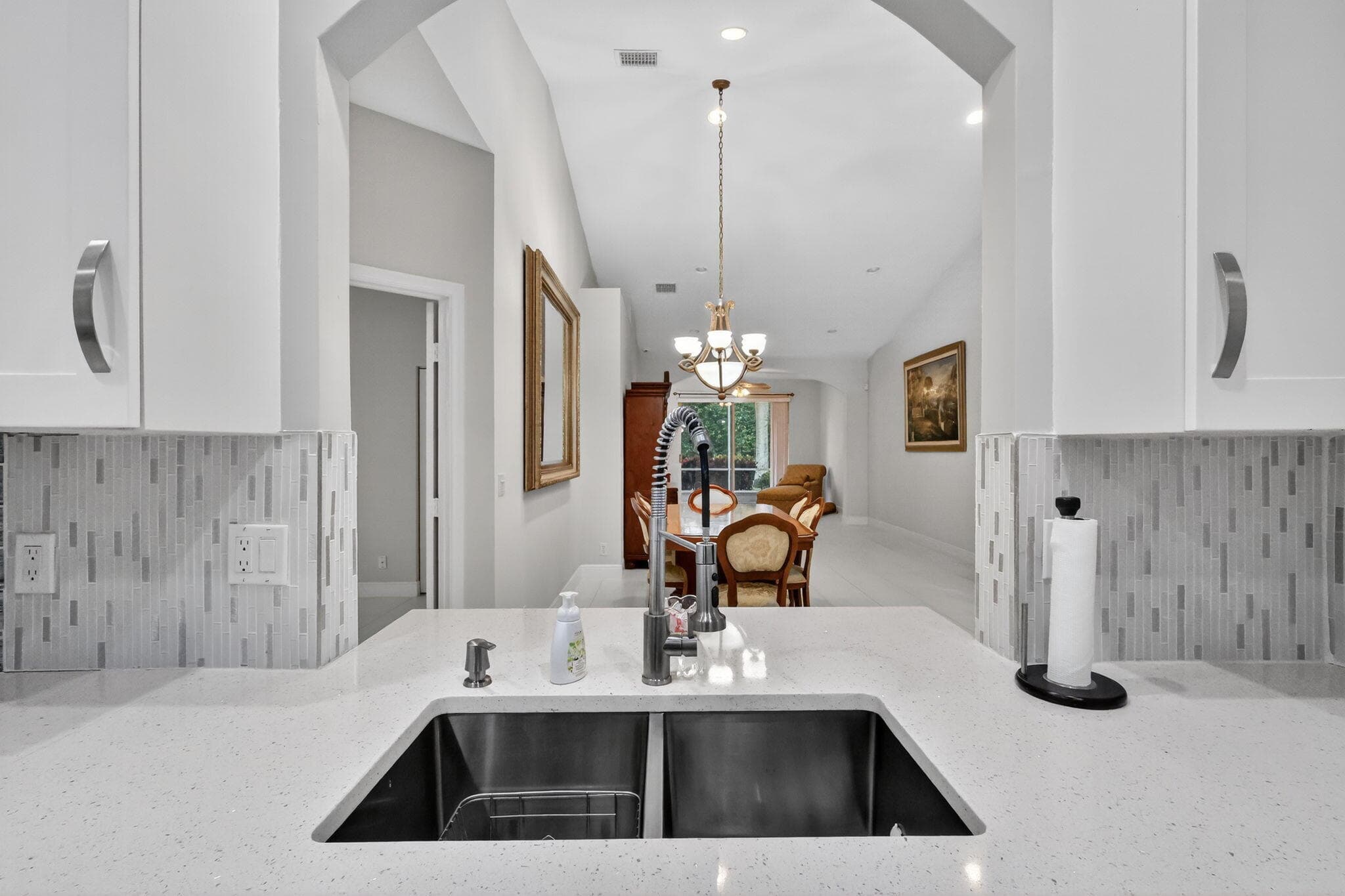 10564 Royal Caribbean Circle, Boynton Beach, FL 33437 — photo 12 of 37