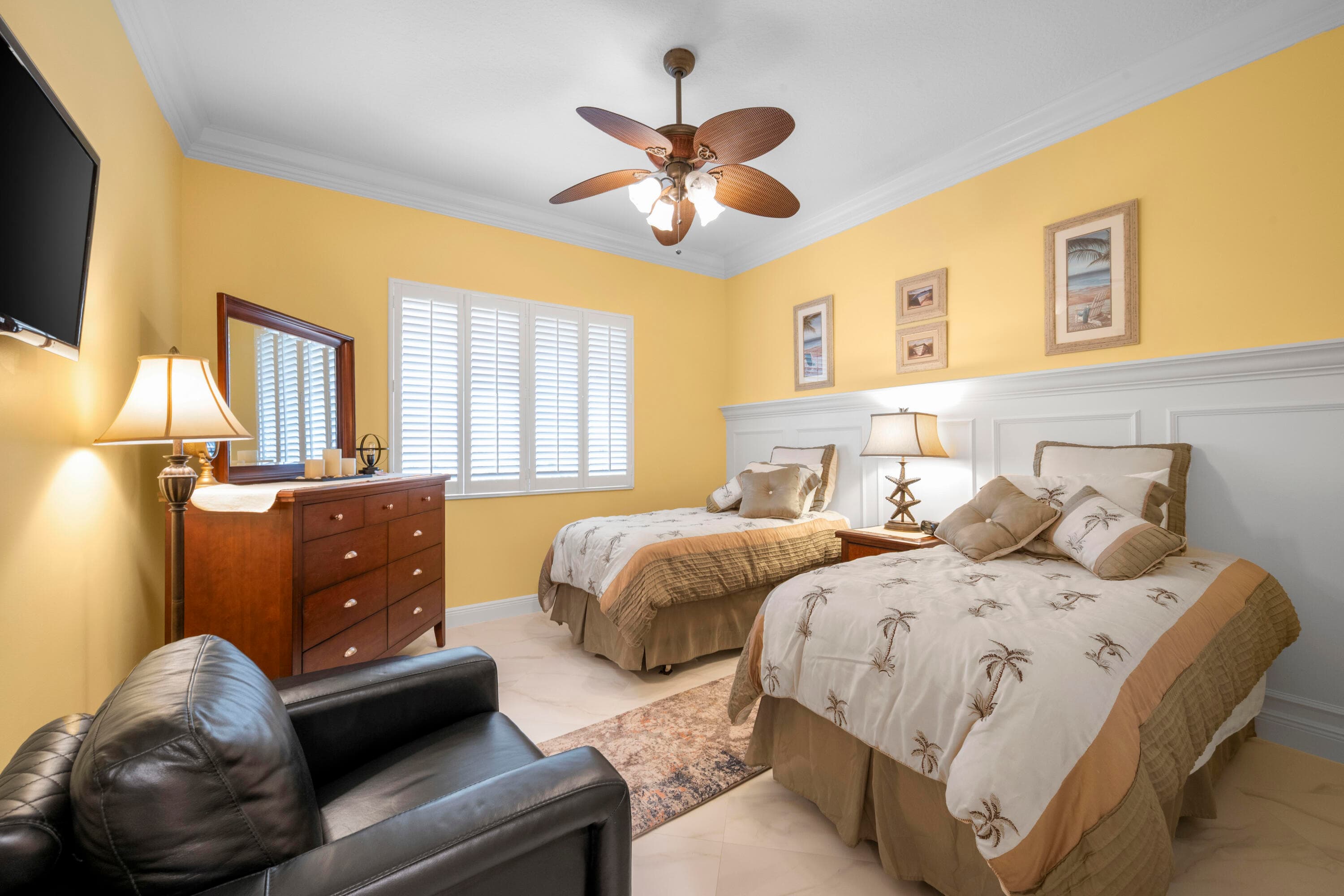 8 Harbour Isle Drive E Ph5, Fort Pierce, FL 34949 — photo 14 of 43