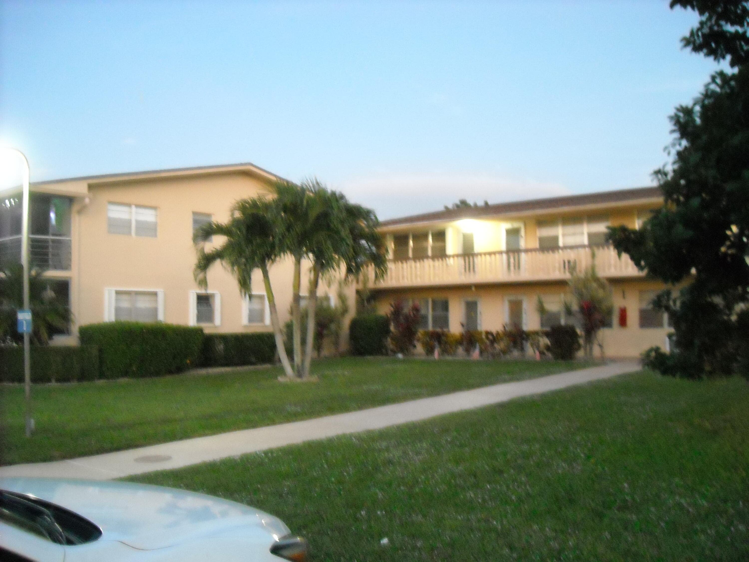216 Sheffield I, West Palm Beach, FL 33417 — photo 1 of 13