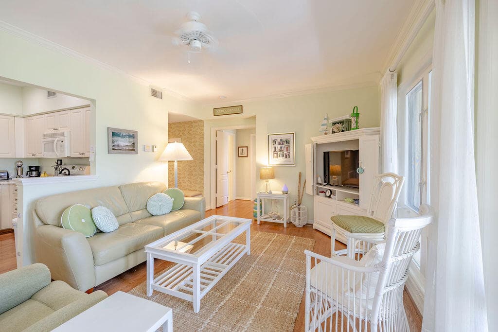 5520 E Harbor Village Drive 101, Vero Beach, FL 32967 — photo 2 of 54