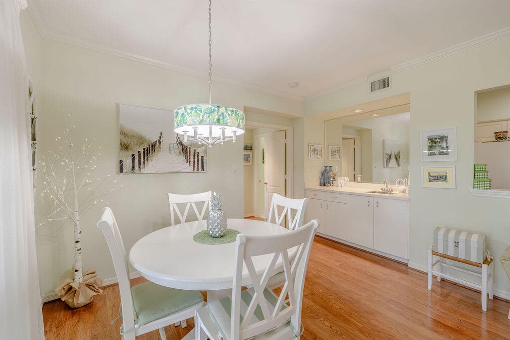 5520 E Harbor Village Drive 101, Vero Beach, FL 32967 — photo 10 of 54