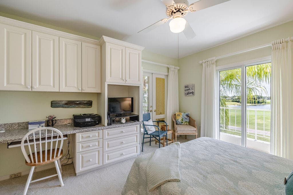 5520 E Harbor Village Drive 101, Vero Beach, FL 32967 — photo 24 of 54