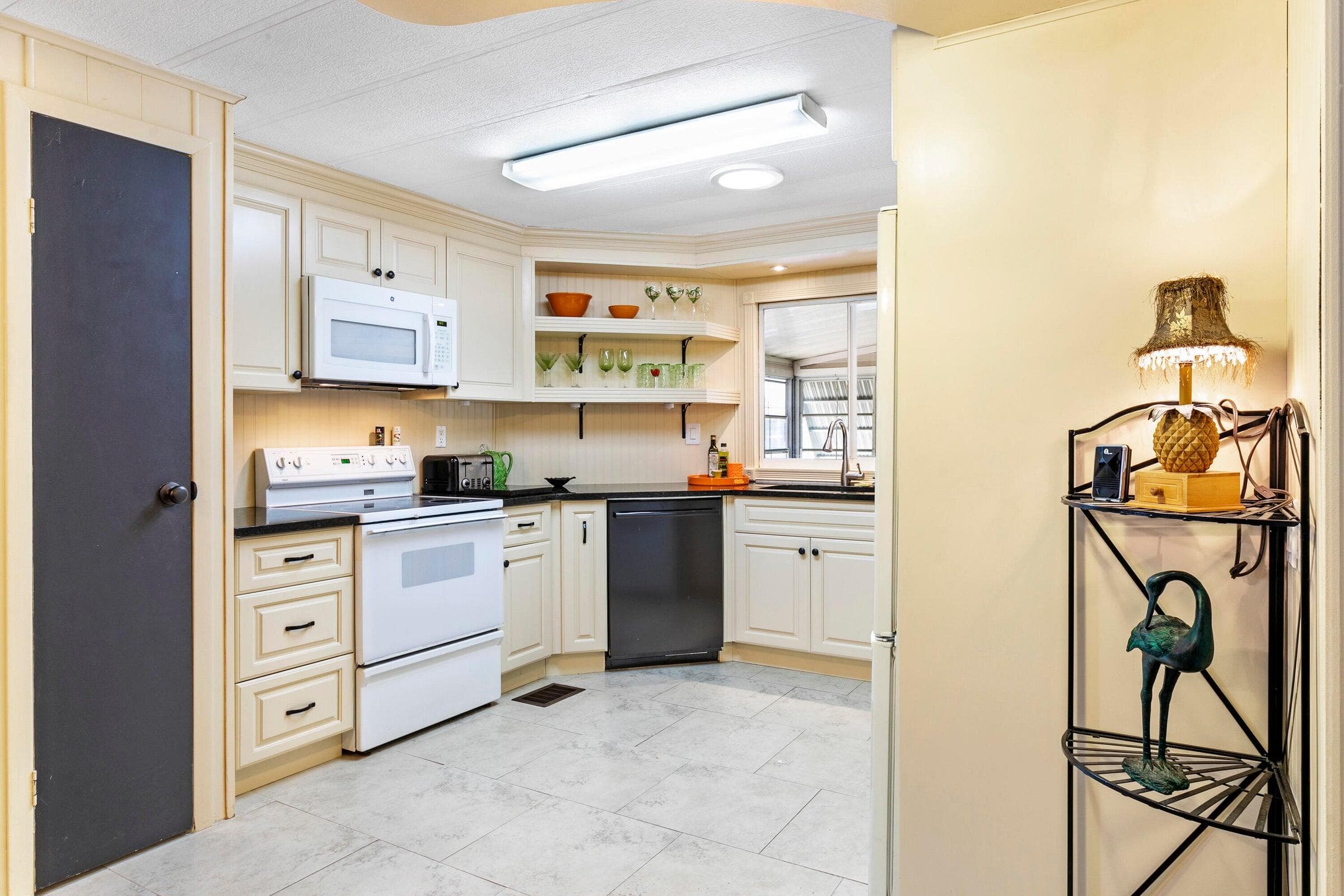 37039 Exuma Bay, Boynton Beach, FL 33436 — photo 6 of 33