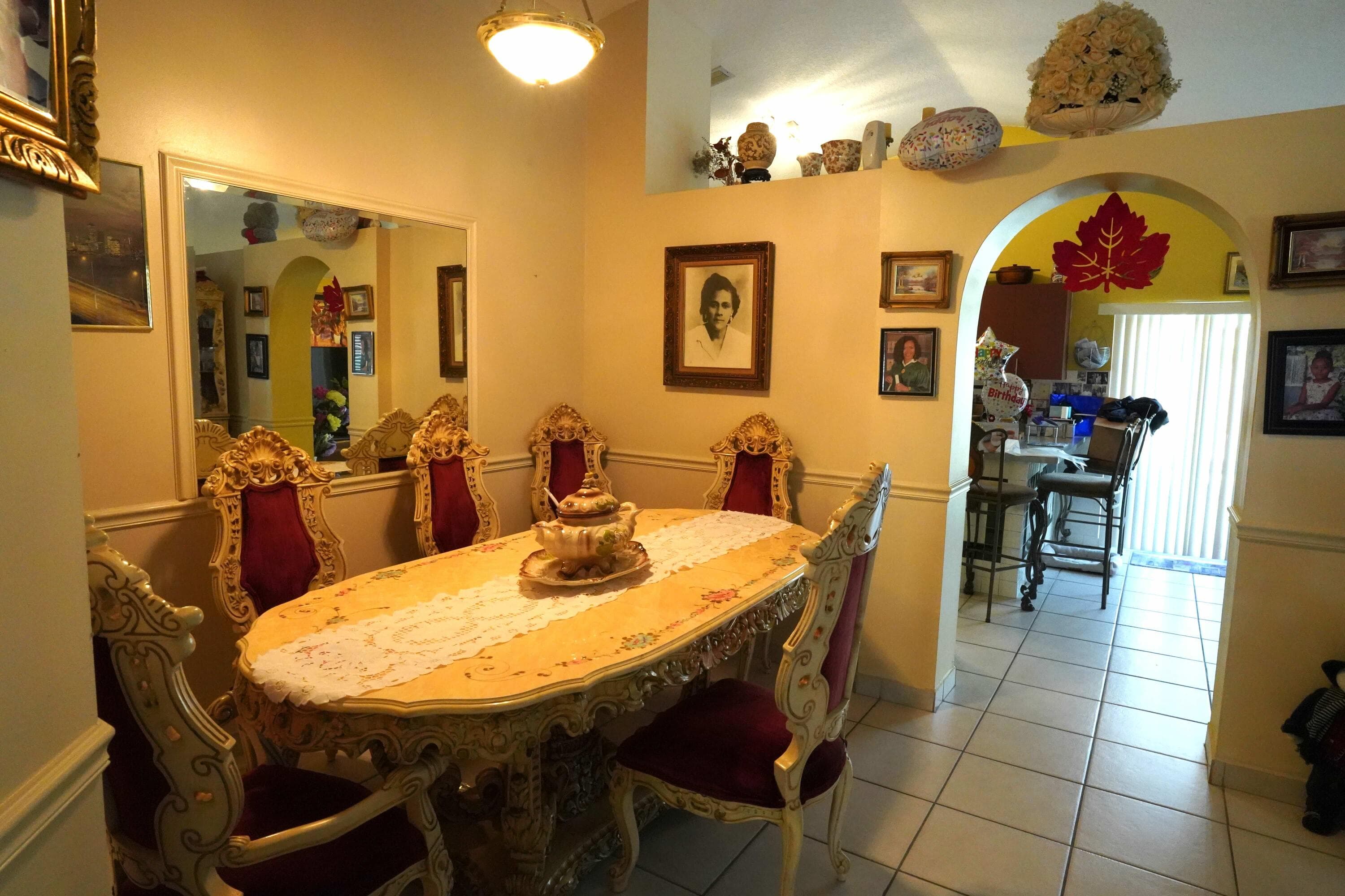 10245 SW 16th Court, Pembroke Pines, FL 33025 — photo 7 of 17