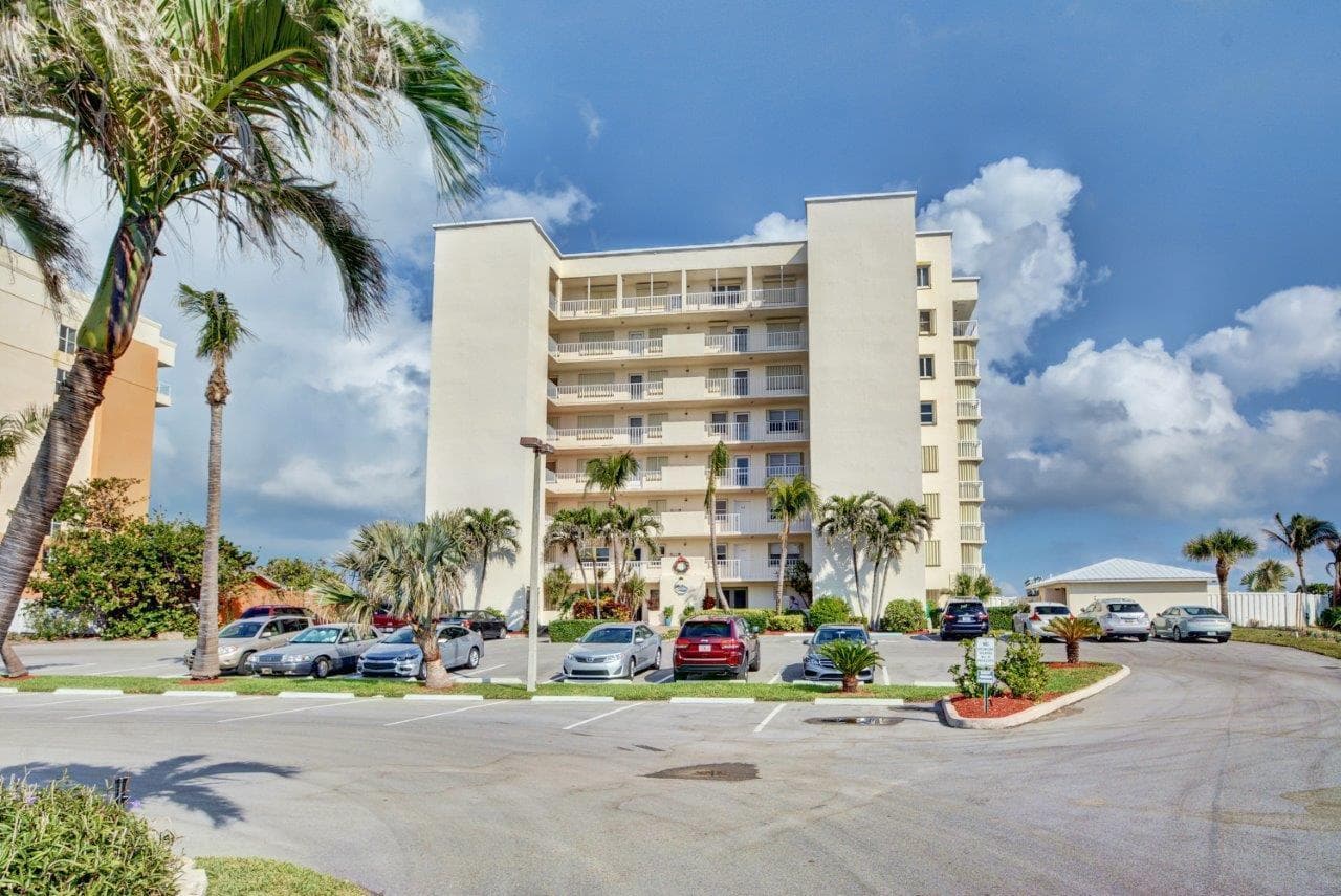 10980 S Ocean Drive 311, Jensen Beach, FL 34957 — photo 2 of 17