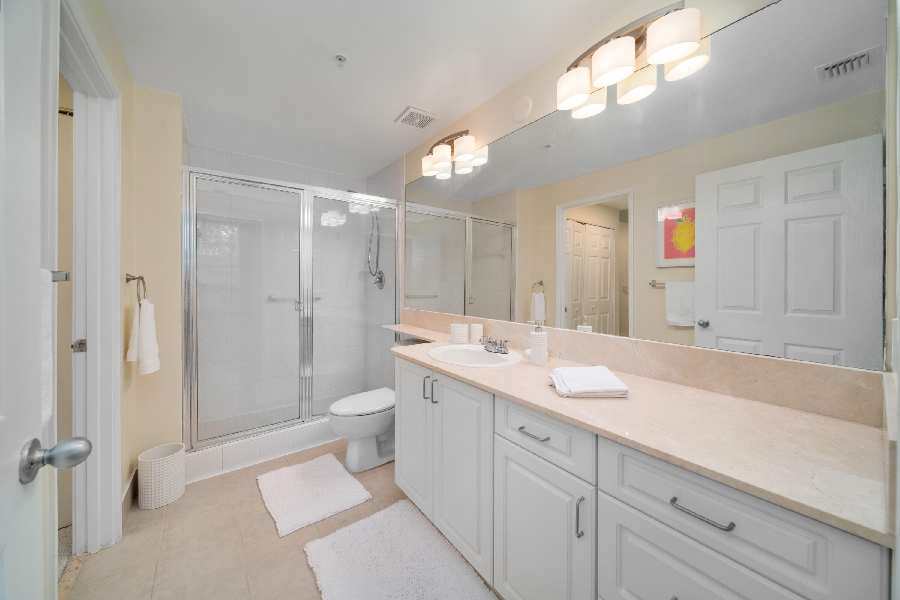 720 S Sapodilla Avenue 301, West Palm Beach, FL 33401 — photo 13 of 24
