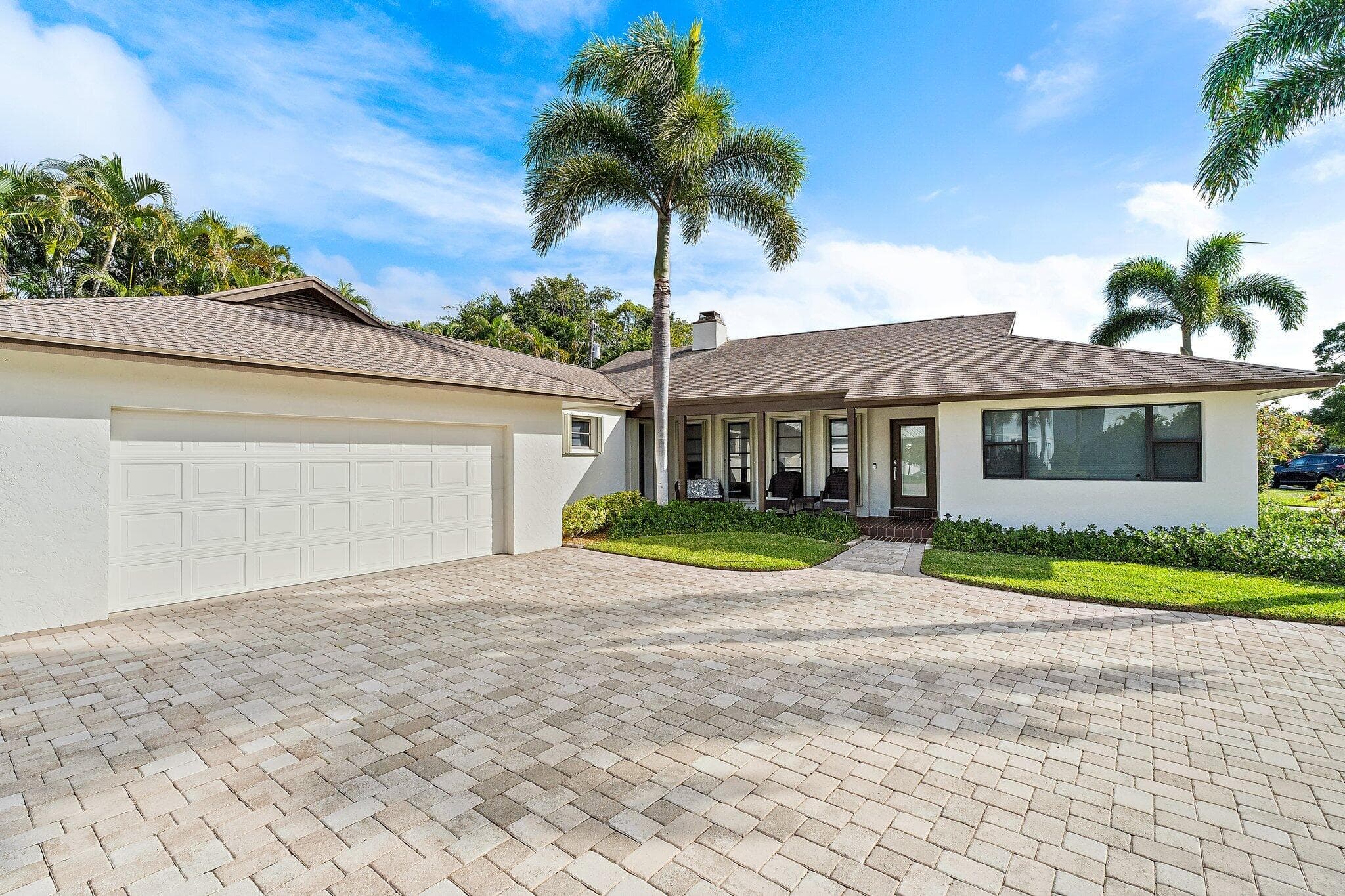 348 River Drive, Tequesta, FL 33469 — photo 3 of 38