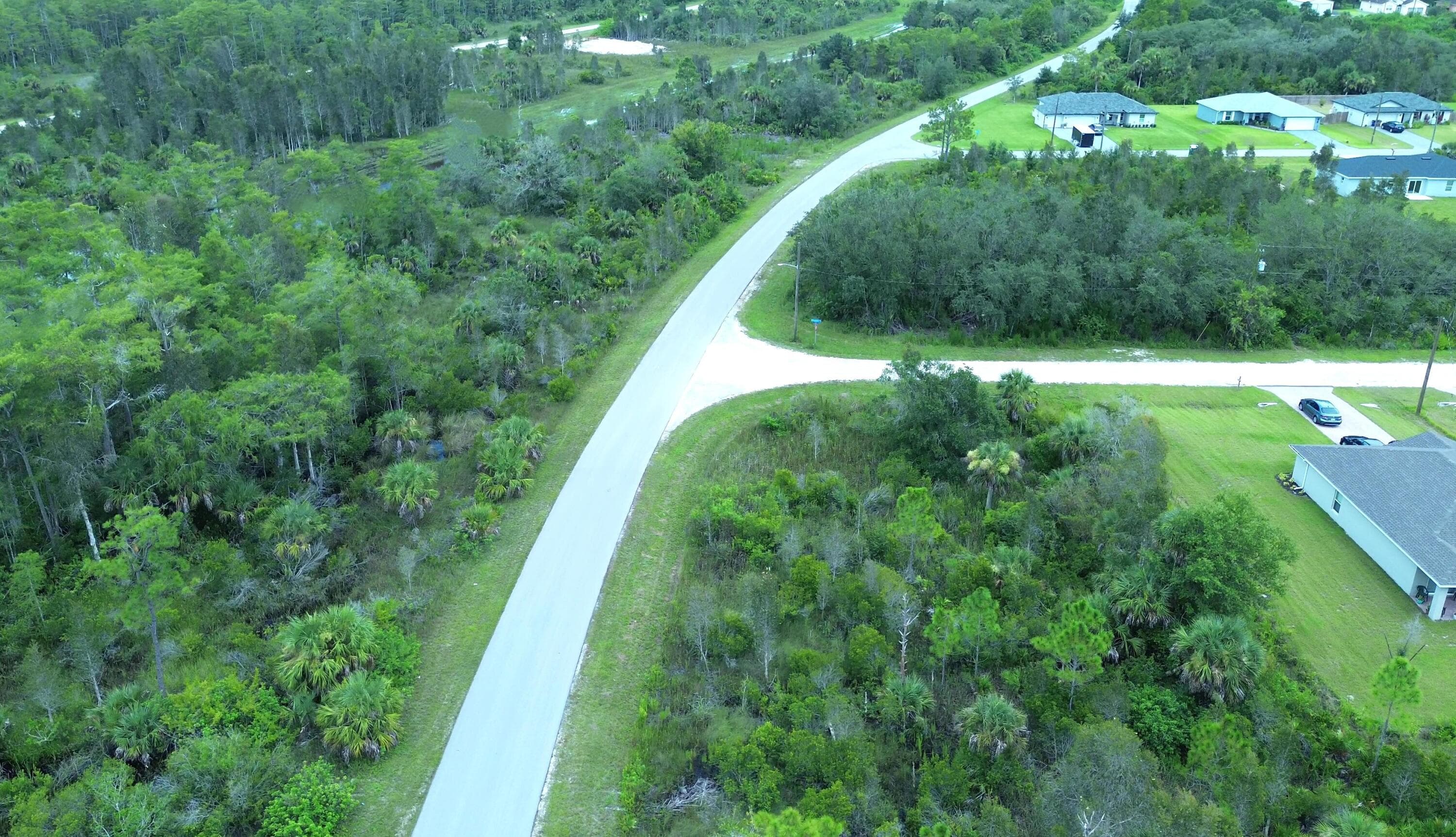 486 Westchester Drive, Lehigh Acres, FL 33972 — photo 4 of 5