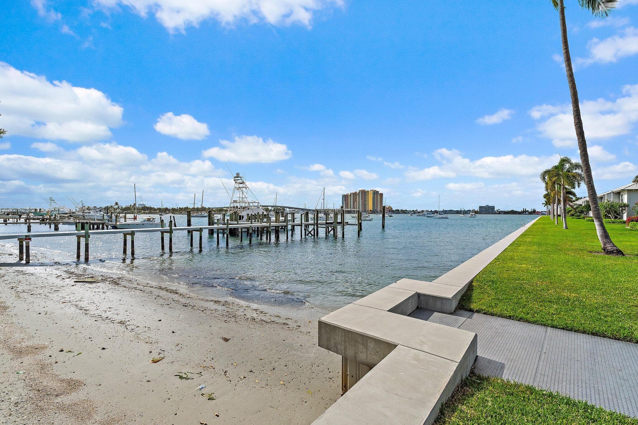 1145 Sugar Sands Boulevard, Singer Island, FL 33404 — photo 2 of 23