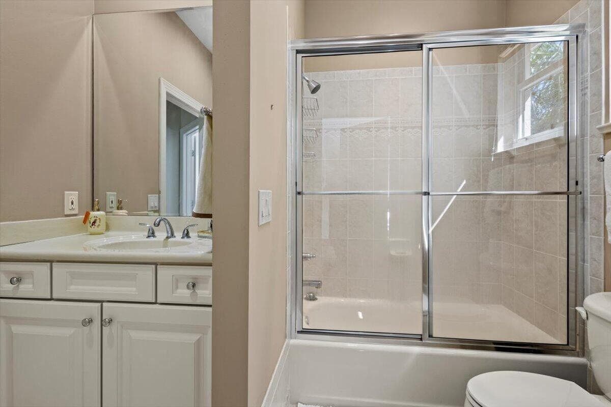8048 Links Way, Port St. Lucie, FL 34986 — photo 9 of 70