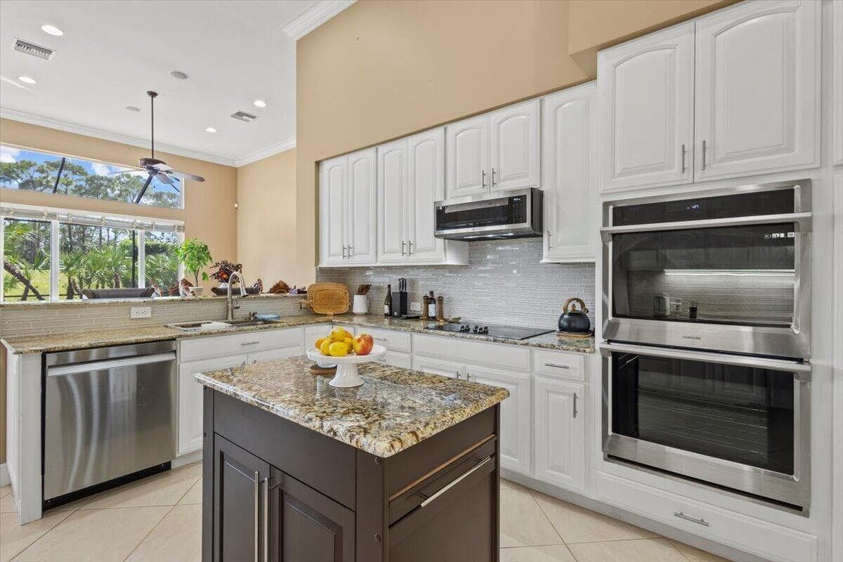 8048 Links Way, Port St. Lucie, FL 34986 — photo 33 of 70