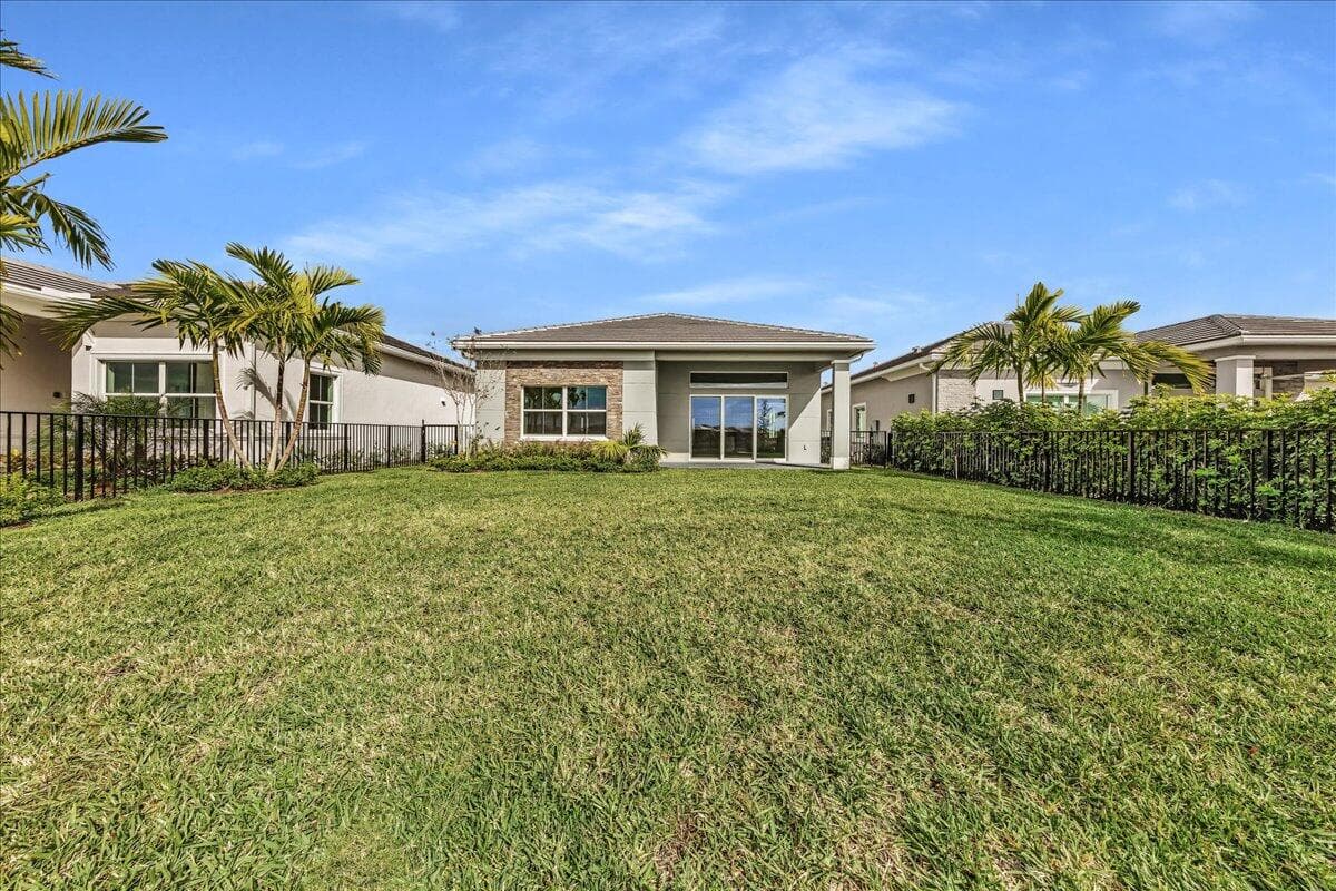10161 Timber Creek Way, Palm Beach Gardens, FL 33412 — photo 64 of 98