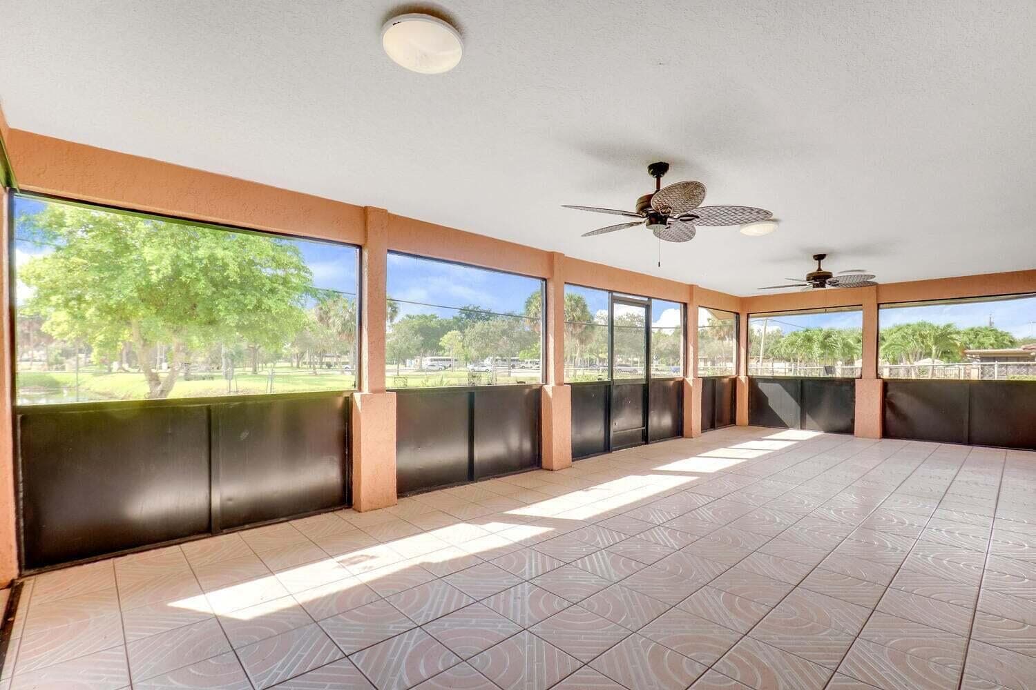 1334 N Mangonia Drive Drive, West Palm Beach, FL 33401 — photo 27 of 32