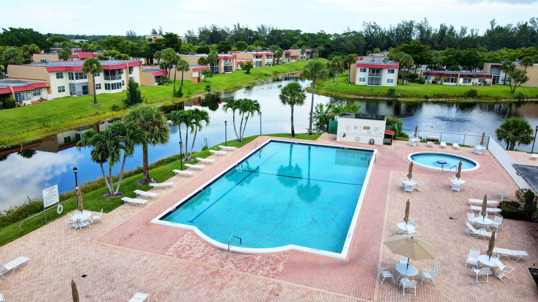 135 Lake Anne Drive, West Palm Beach, FL 33411 — photo 45 of 63