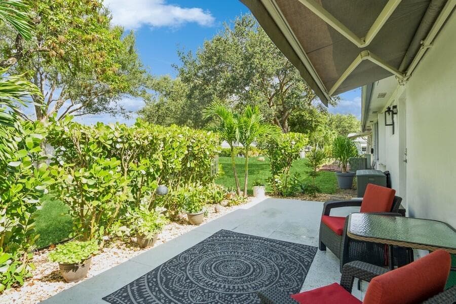 1230 S Drive Way A, Delray Beach, FL 33445 — photo 26 of 26