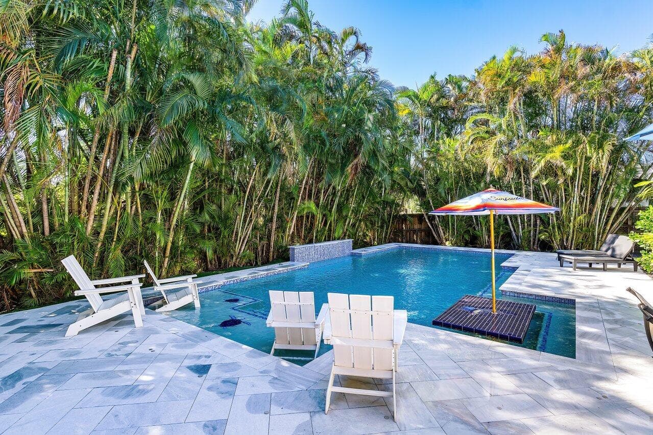 630 NE 15th Place, Boynton Beach, FL 33435 — photo 1 of 29