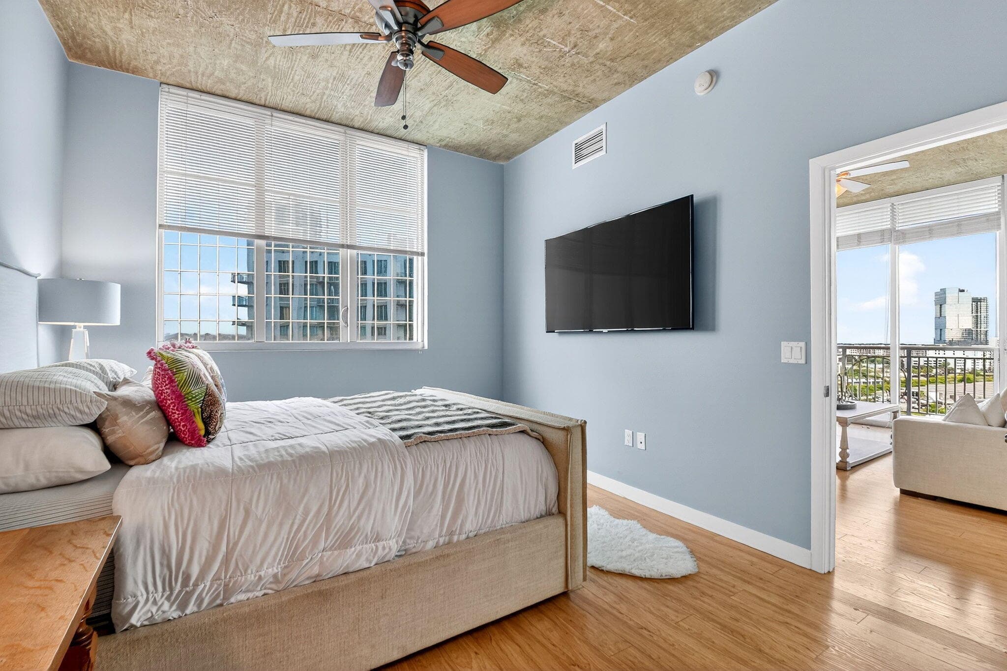 300 S Australian Avenue 1205, West Palm Beach, FL 33401 — photo 14 of 47