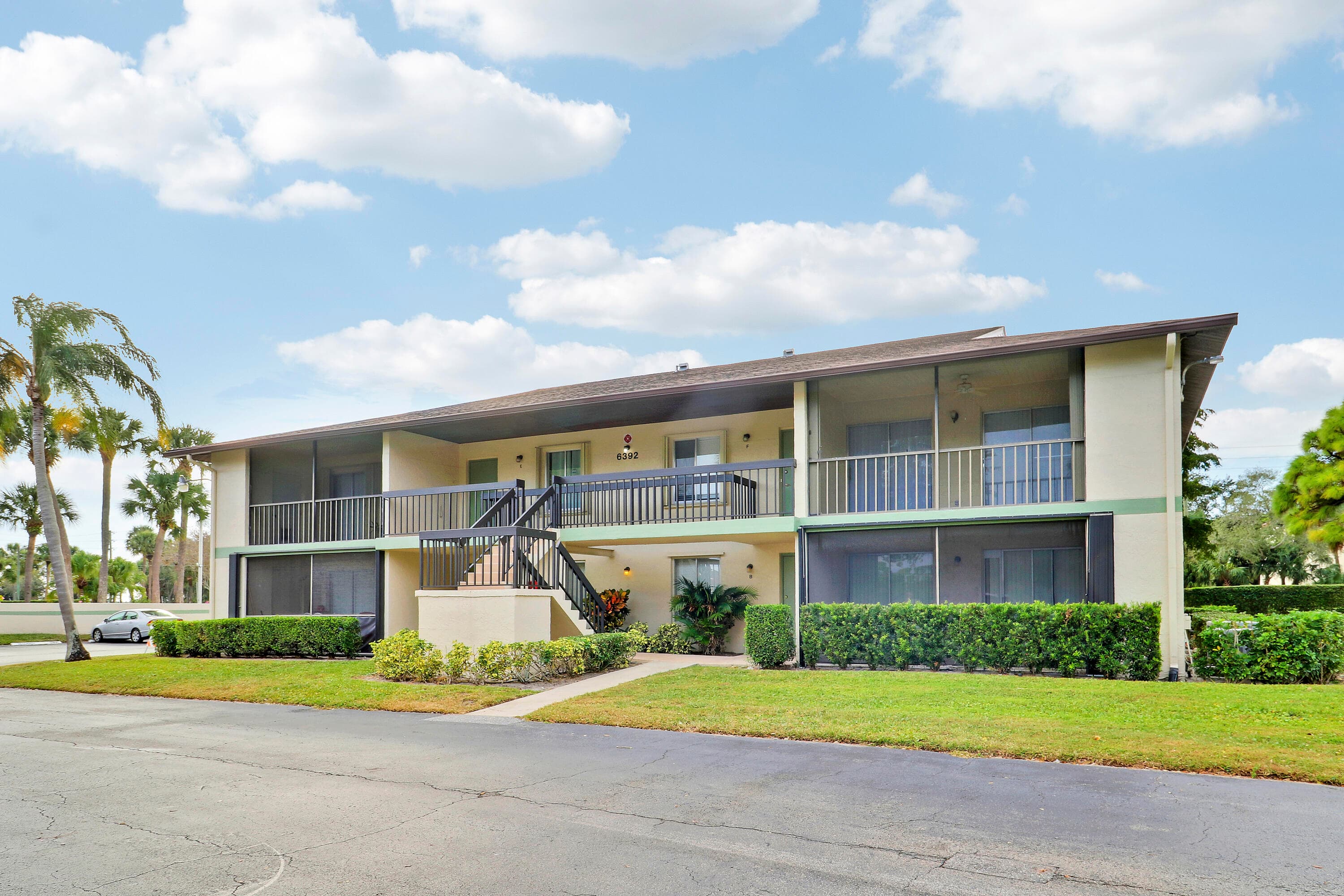 6392 Chasewood Drive F, Jupiter, FL 33458 — photo 1 of 29