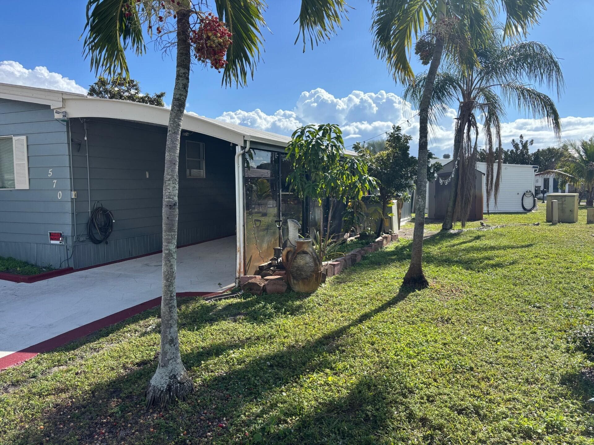 570 NE 47th Ct Lot#430, Deerfield Beach, FL 33064 — photo 6 of 25