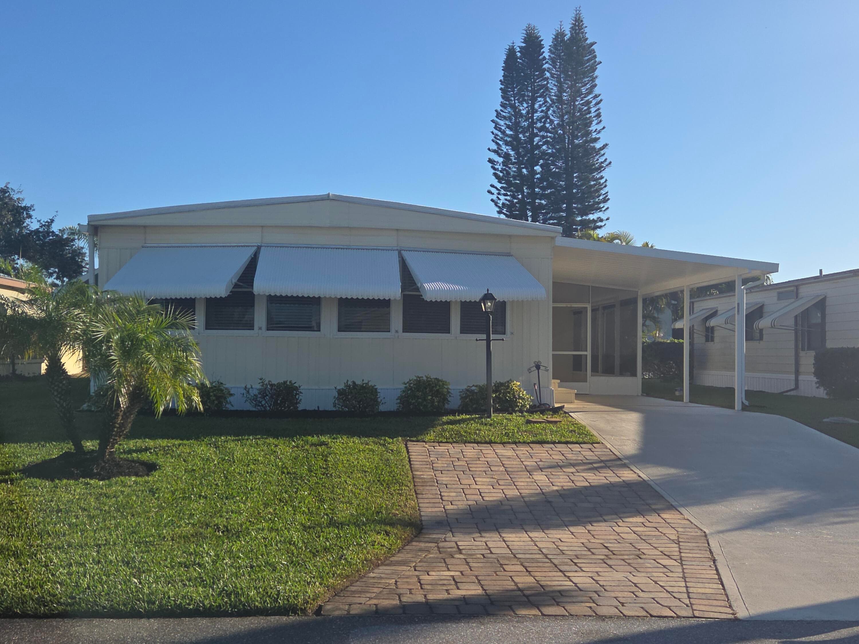 7871 SE Shenandoah Drive, Hobe Sound, FL 33455 — photo 4 of 45