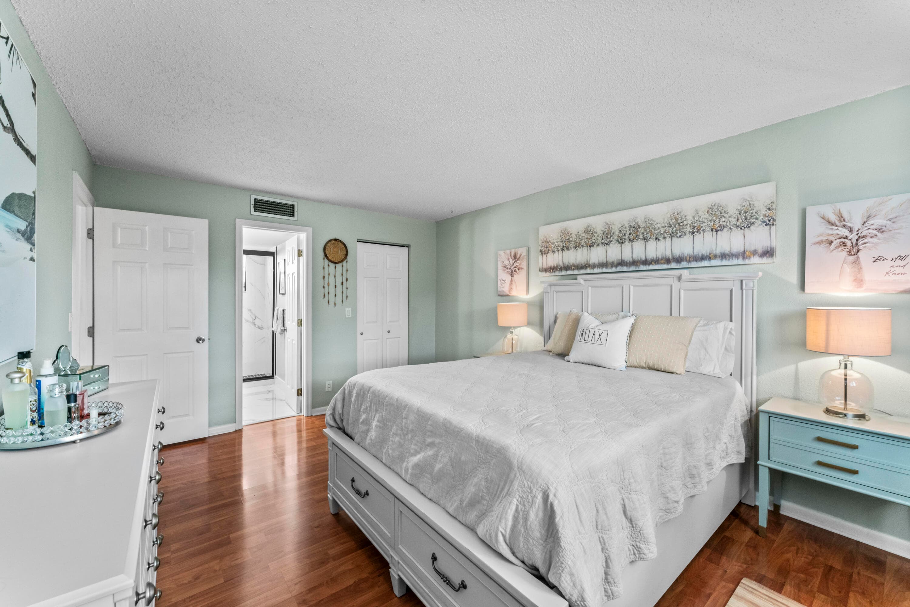 225 Bonnie Boulevard 302, Palm Springs, FL 33461 — photo 17 of 35