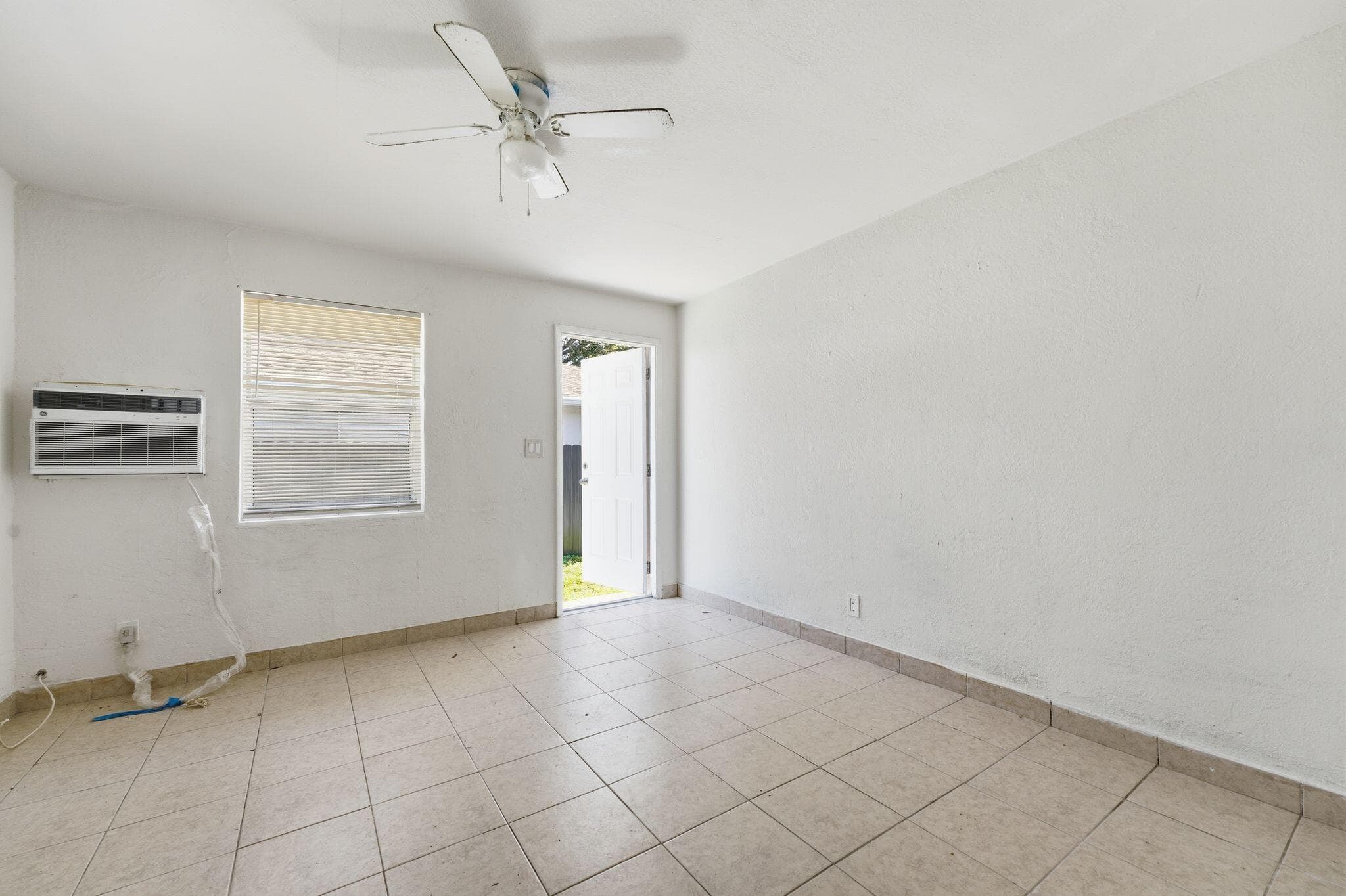 406 NW 7th Court 1-4, Hallandale Beach, FL 33009 — photo 7 of 12